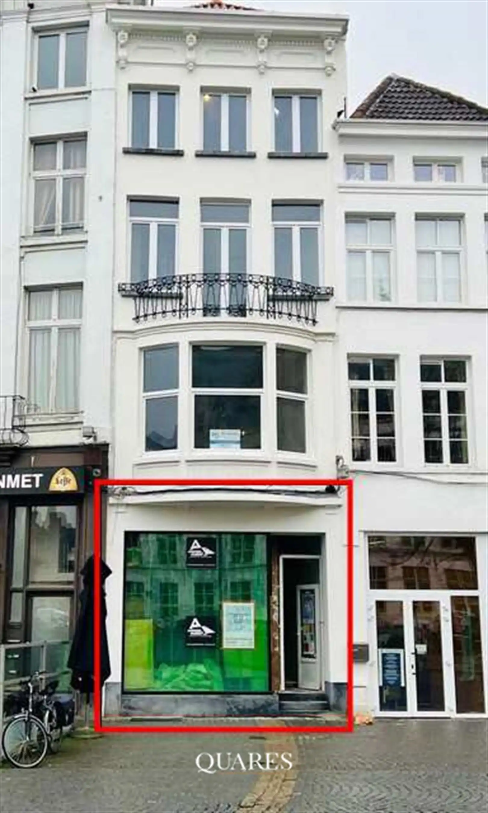 Charmante casco handelsruimte te huur in het hartje van Mechelen  foto {{pictureIndex}}