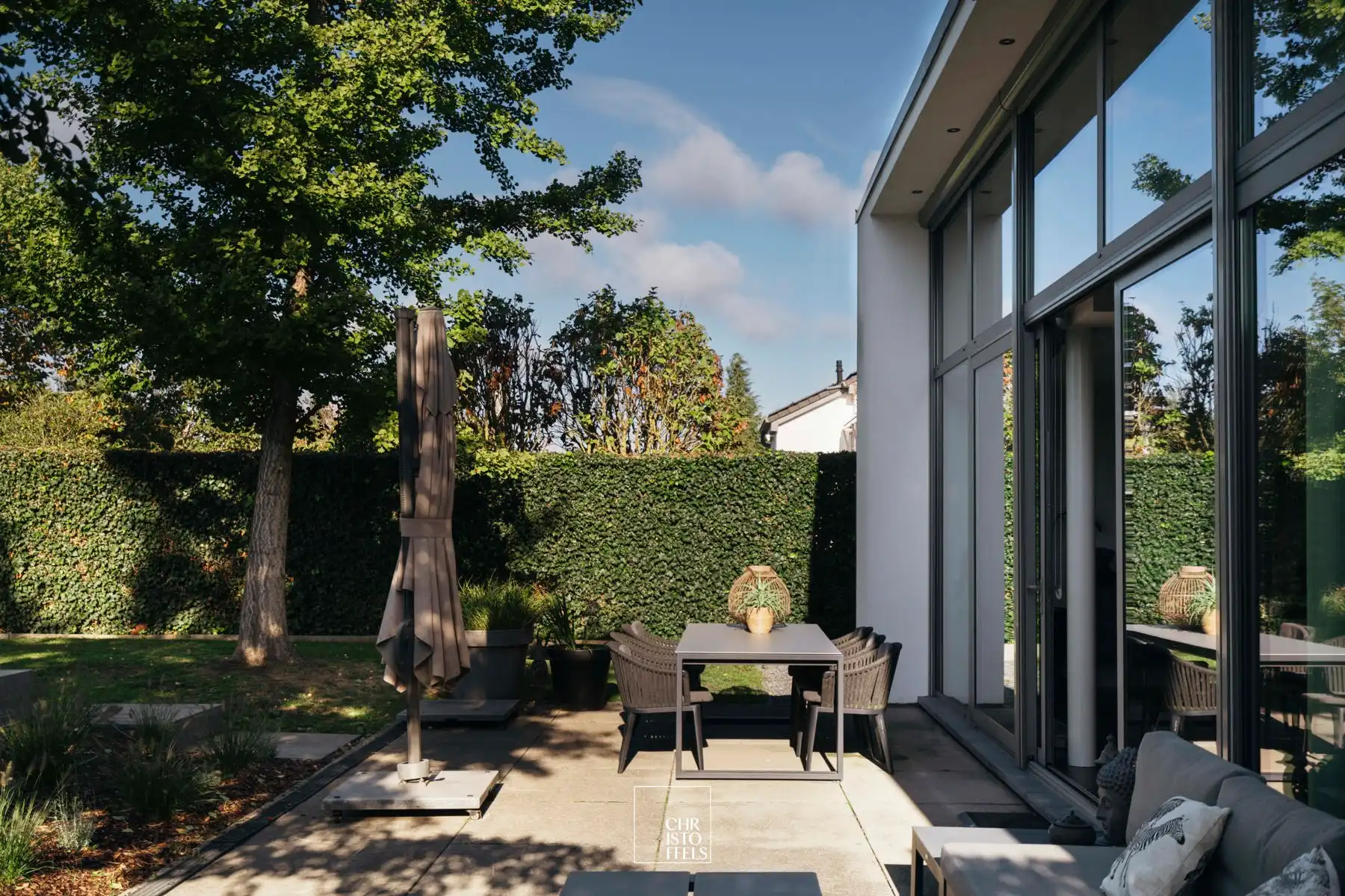 Moderne villa (374 m²) met zwembad en poolhouse op perceel van 1.039 m² foto 24