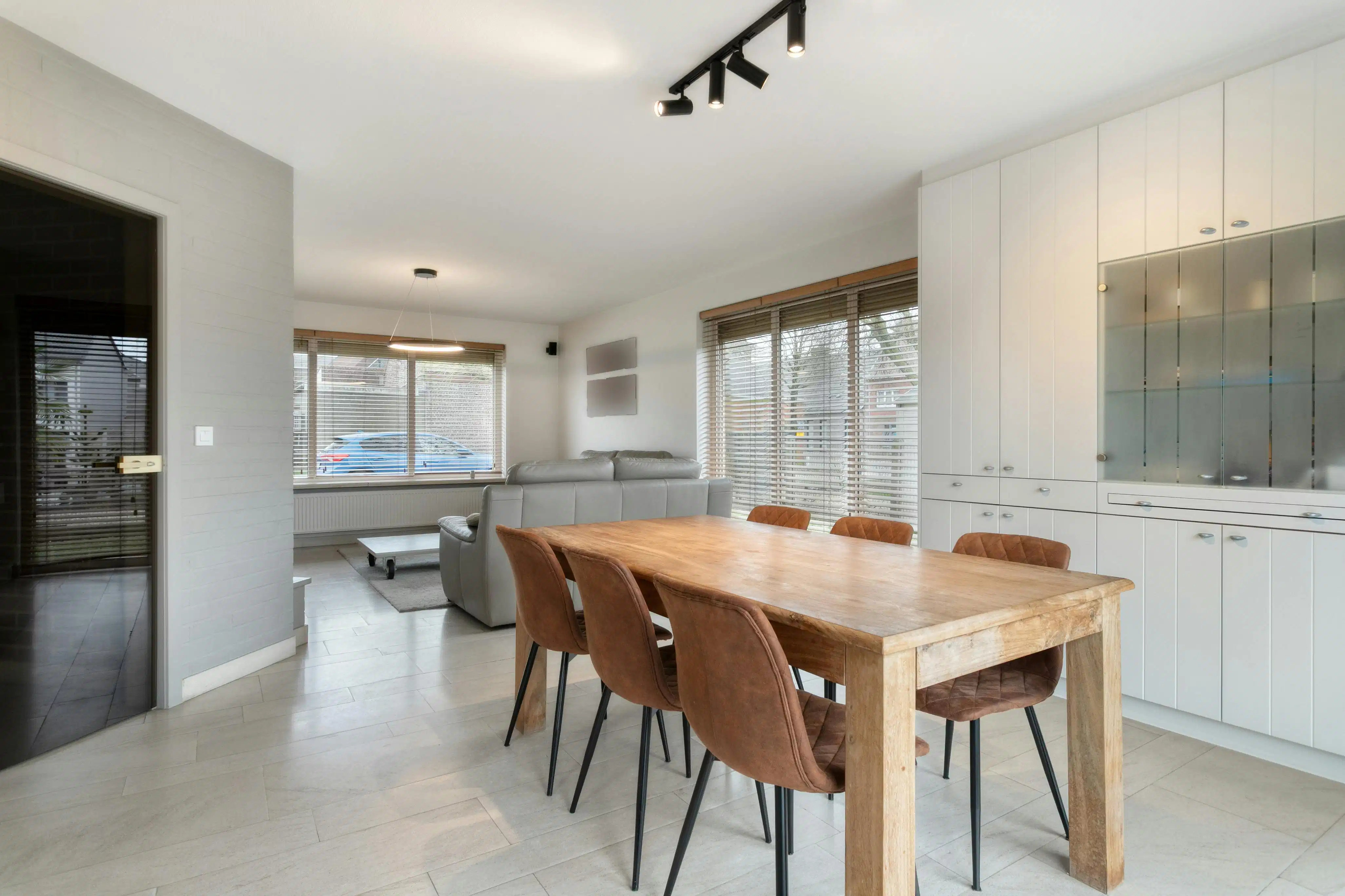 Alleenstaand huis met 4 kamers te koop in Desselgem foto 3