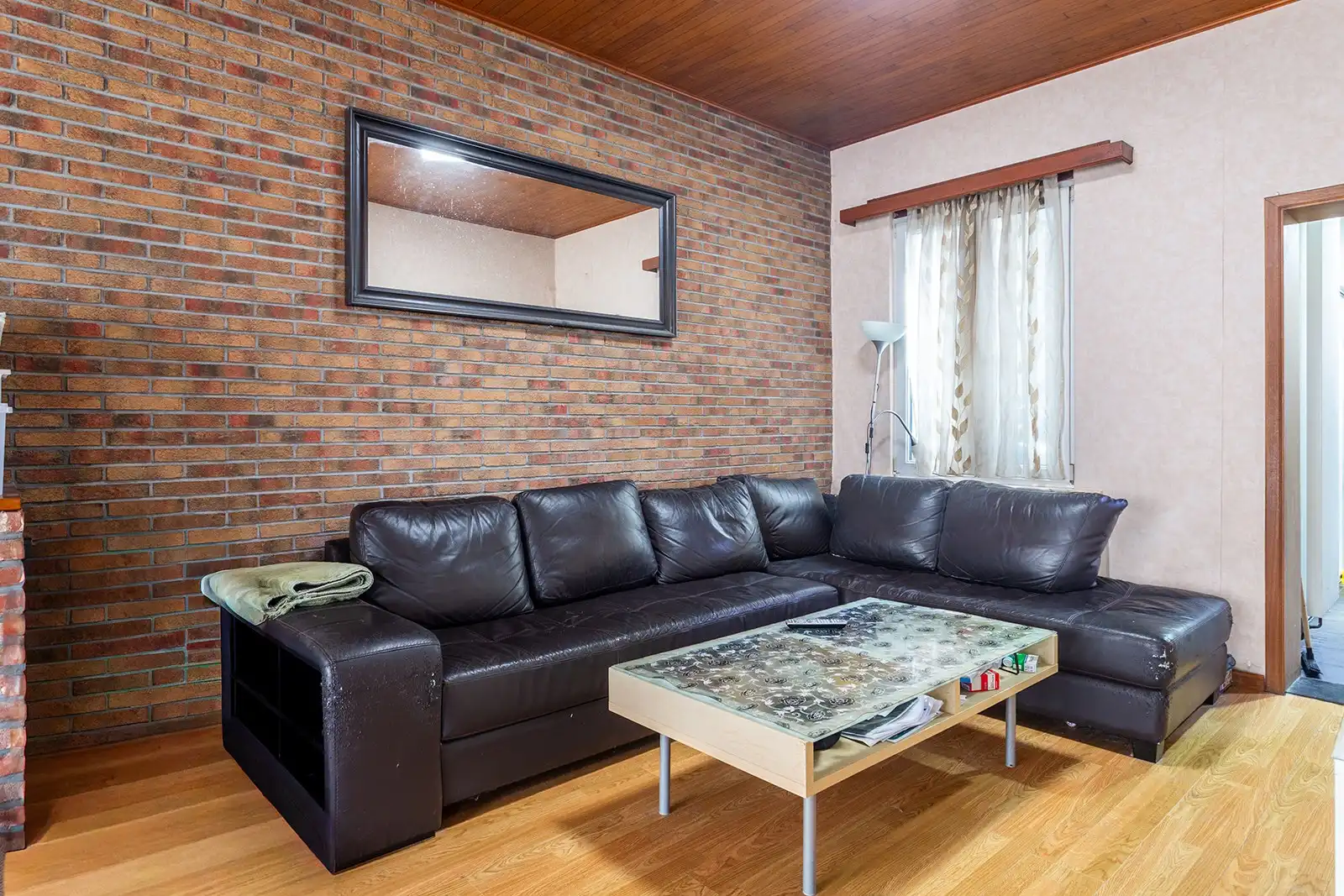 Centraal gelegen woning met 2/3 slaapkamers en terras foto 4