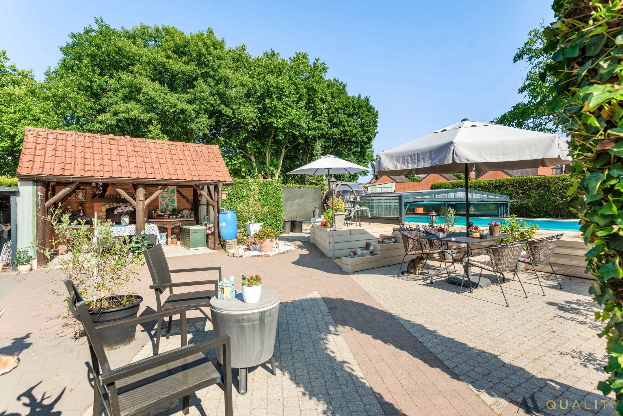 HOB met zwembad nabij Bornem centrum foto 8