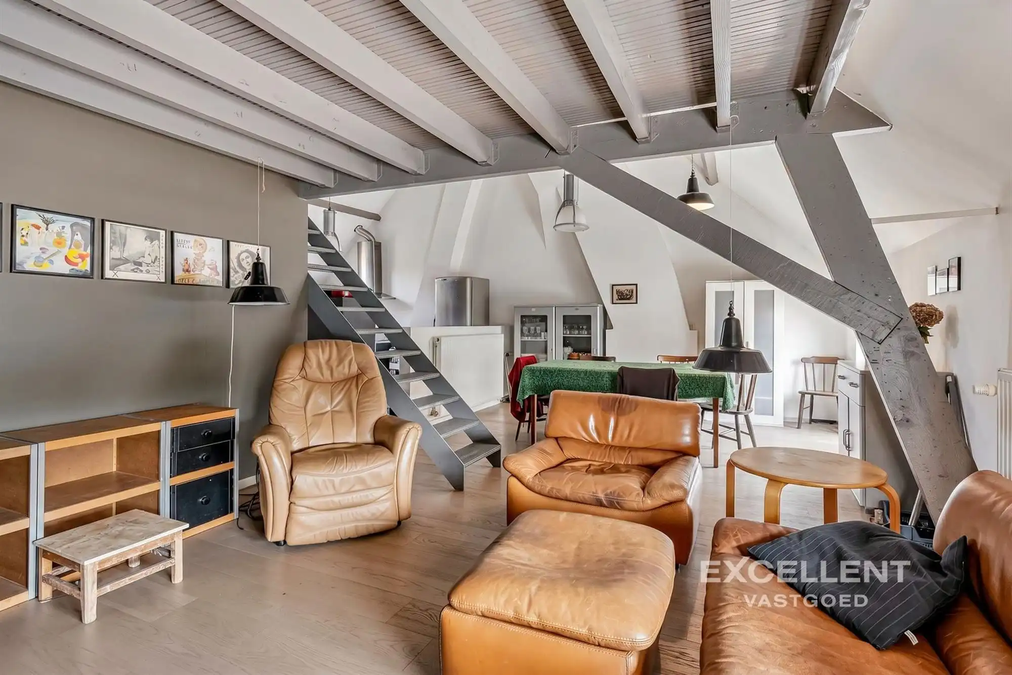 Opbrengsteigendom met 2 verhuurbare appartementen foto 14