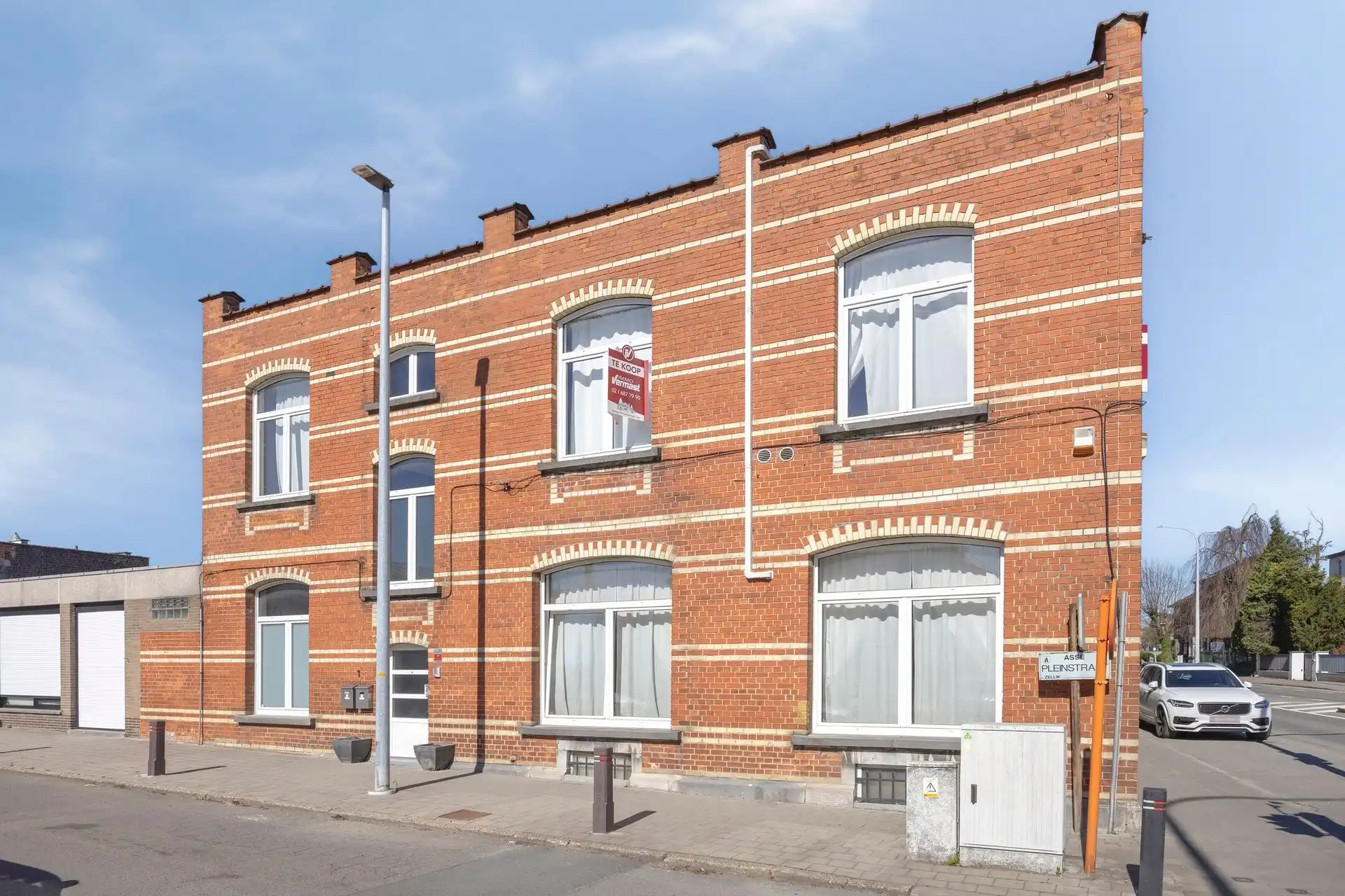 Volledig gerenoveerde en charmante stadswoning foto 24
