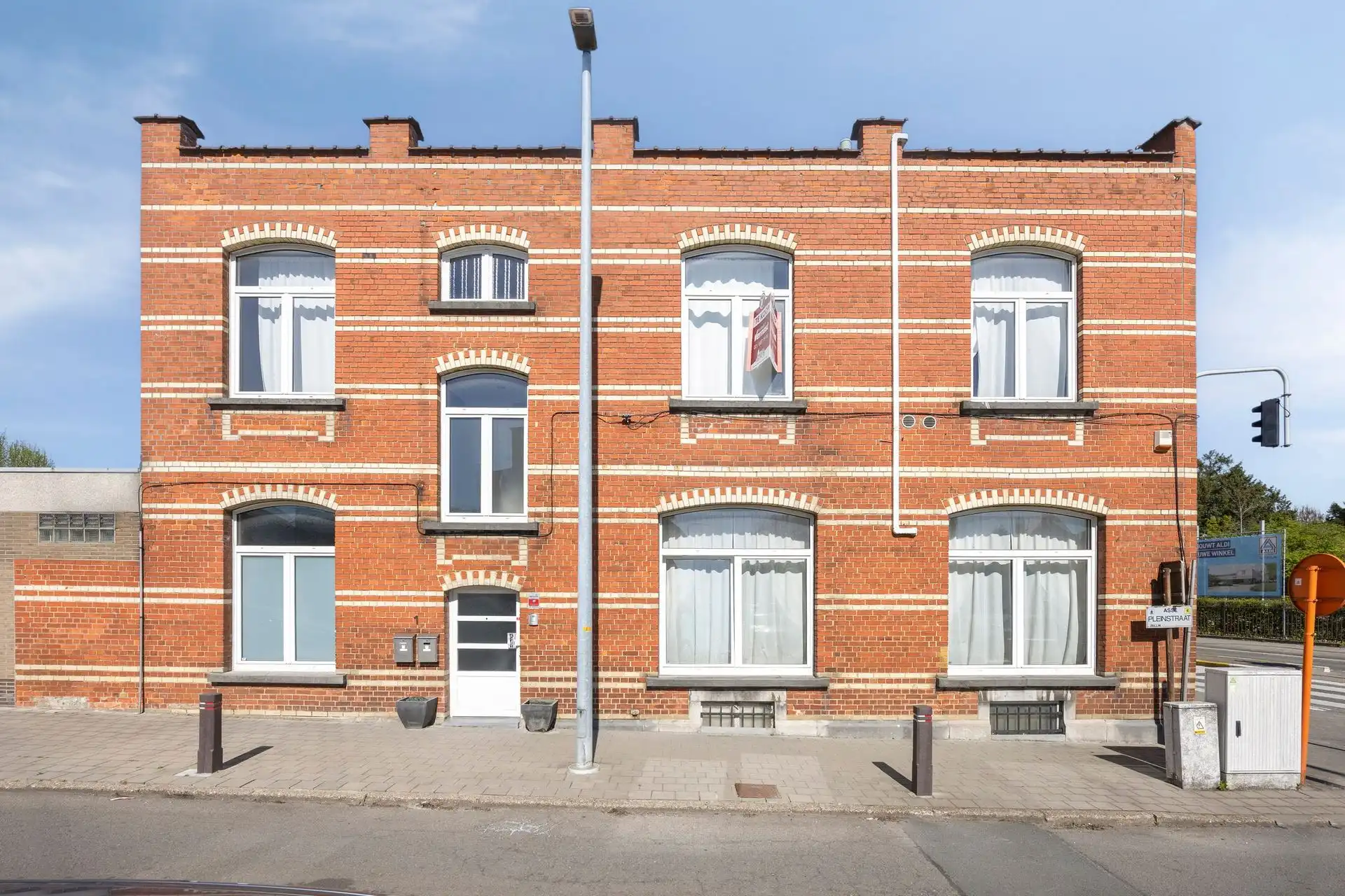 Volledig gerenoveerde en charmante stadswoning foto 24