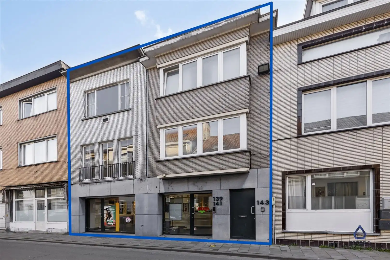 Investeringsopportuniteit gemengd gebouw foto {{pictureIndex}}