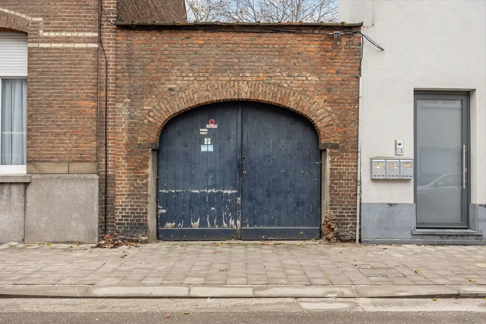 NEO-CLASSICISTISCH HERENHUIS bij parken foto 4
