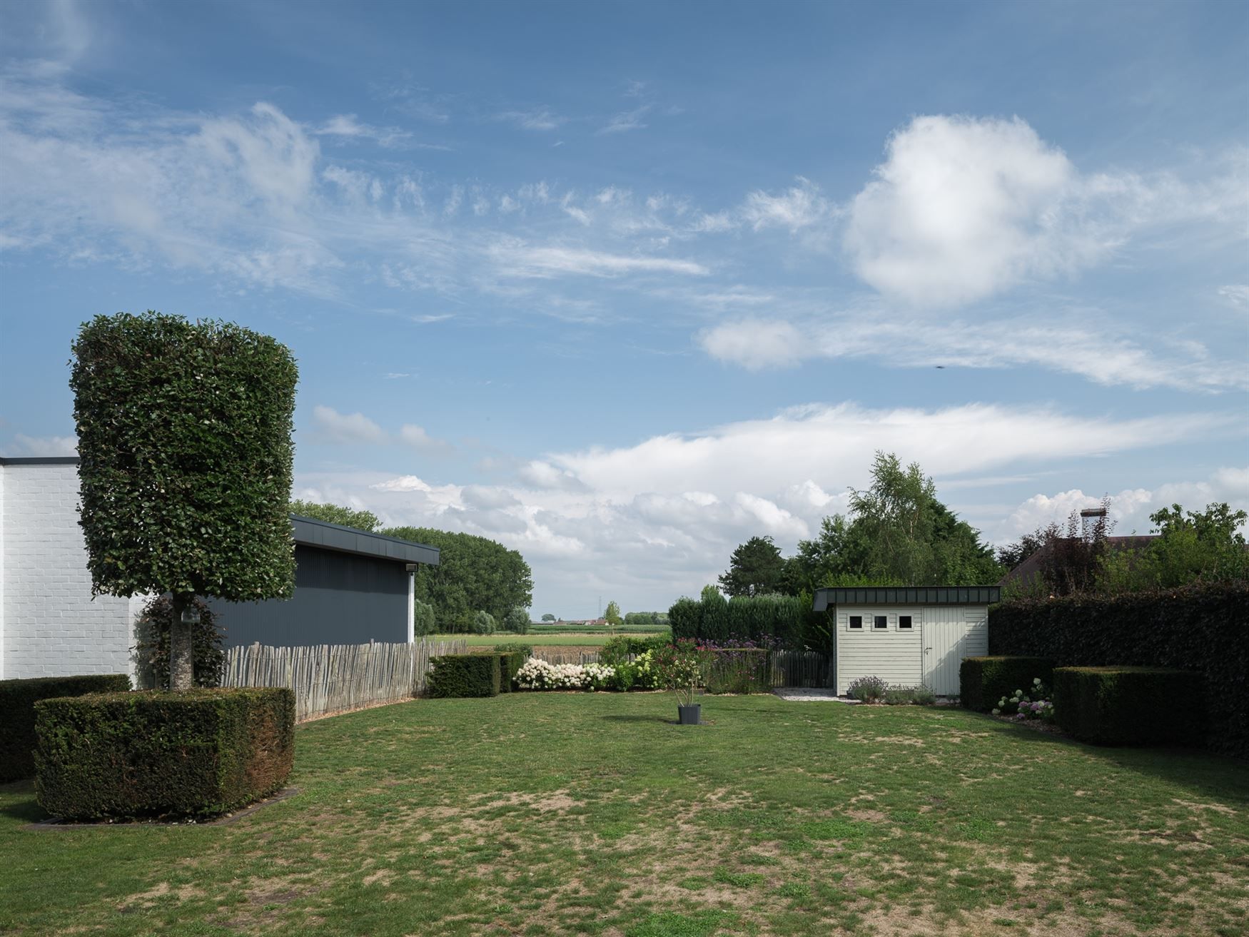 Licht, ruimte en zicht - wonen in alle comfort foto 6