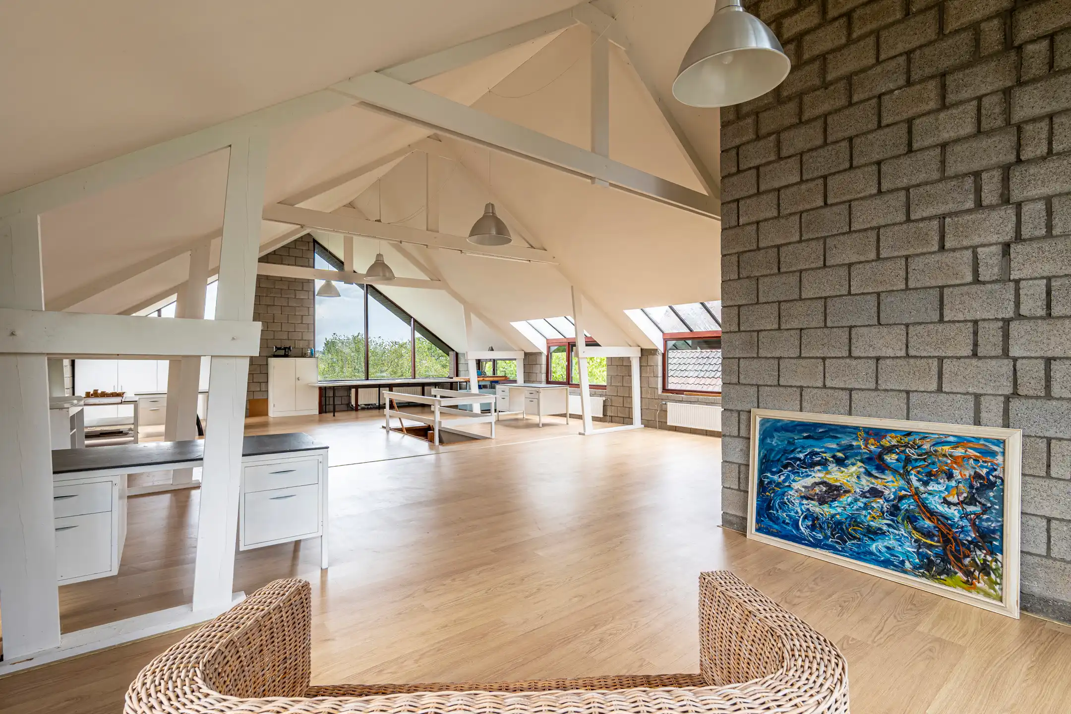 Ruime gezinswoning op een perceel van 1.350m² in Weelde foto 4
