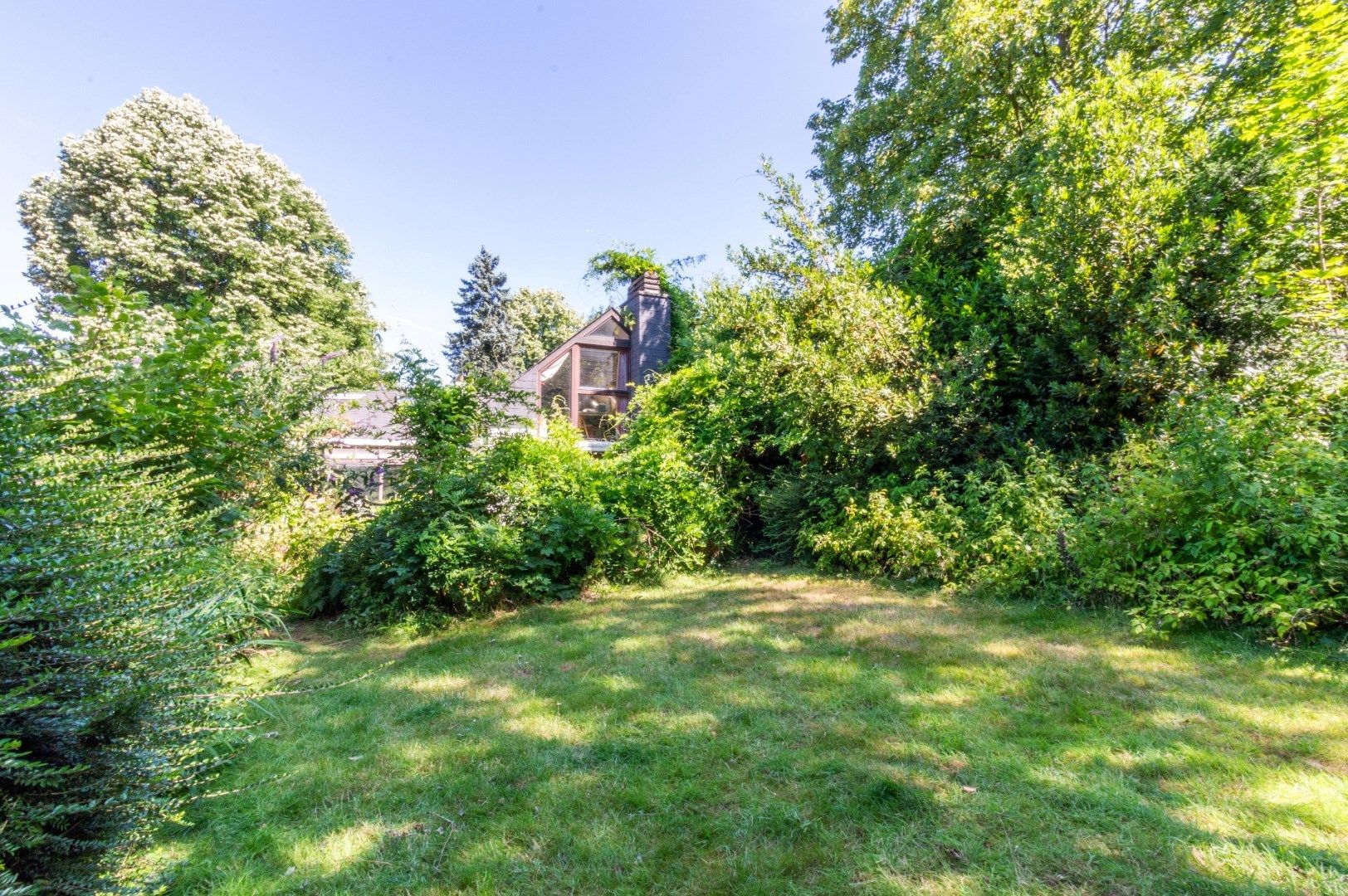 VOLLEDIG TE RENOVEREN VILLA MET 4 SLP, GARAGE & ZUID-TUIN! foto 4