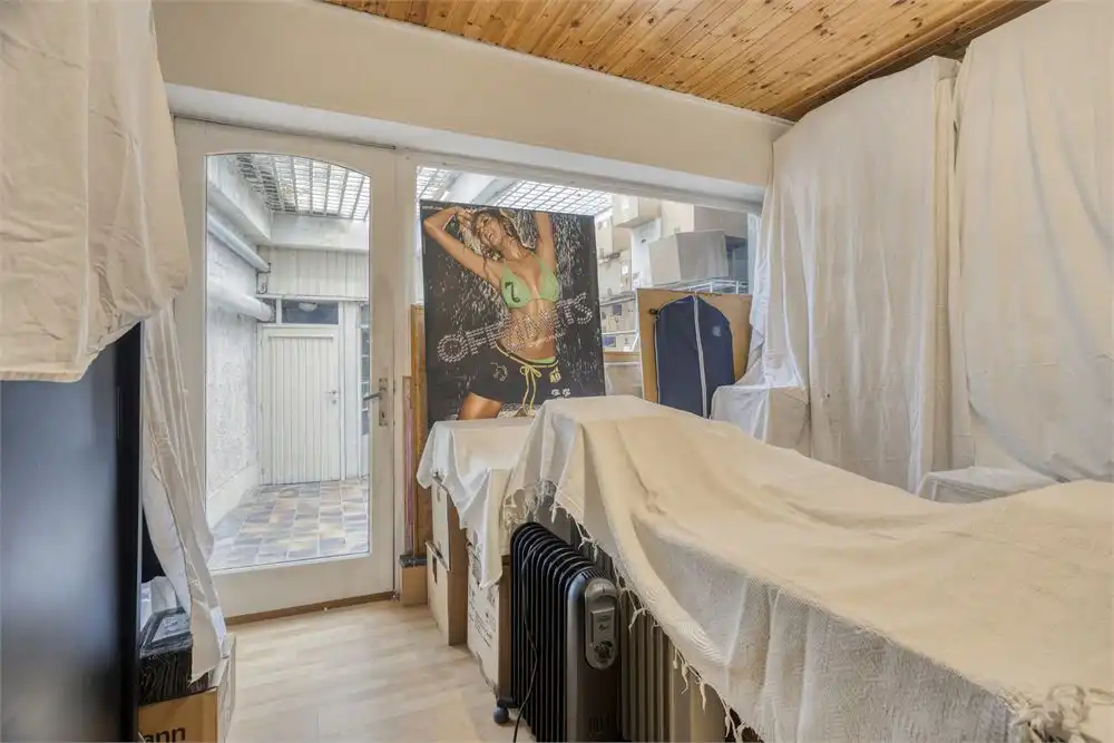 Handelshuis op toplocatie foto 7