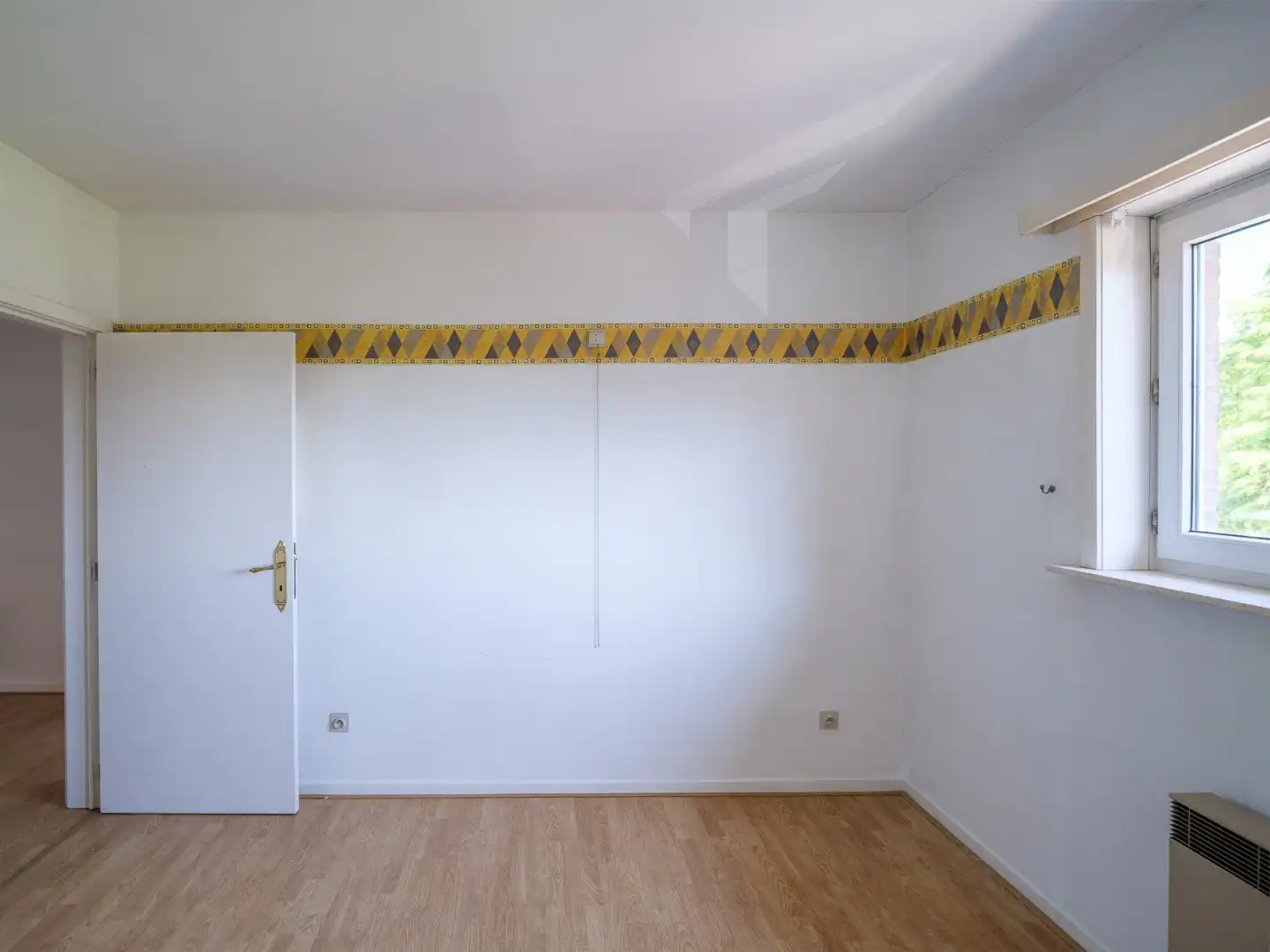Ruim appartement met terras, garage en 2 slaapkamers in Drongen foto 11