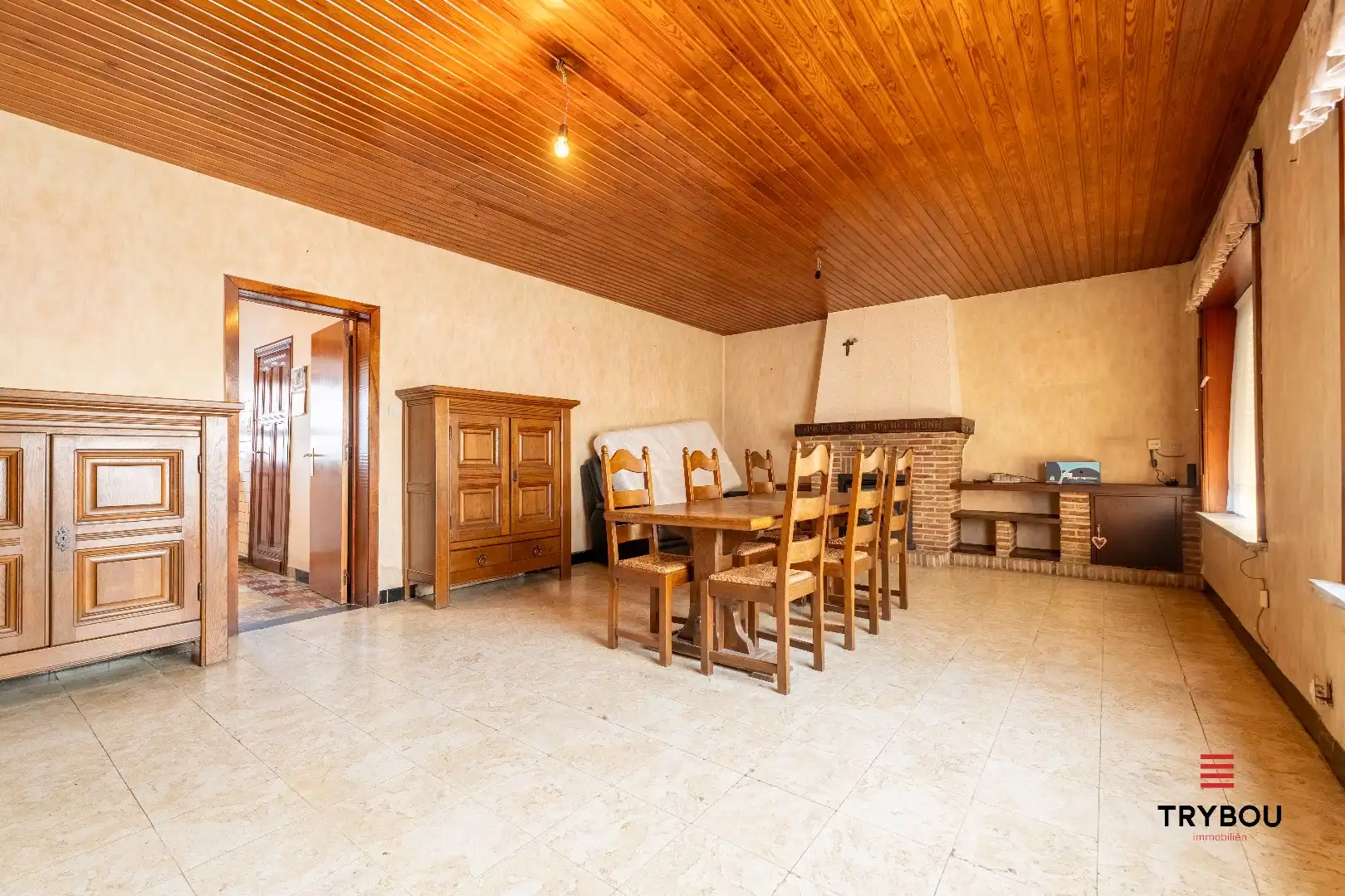 Te renoveren woning met garage en diepe tuin foto 4