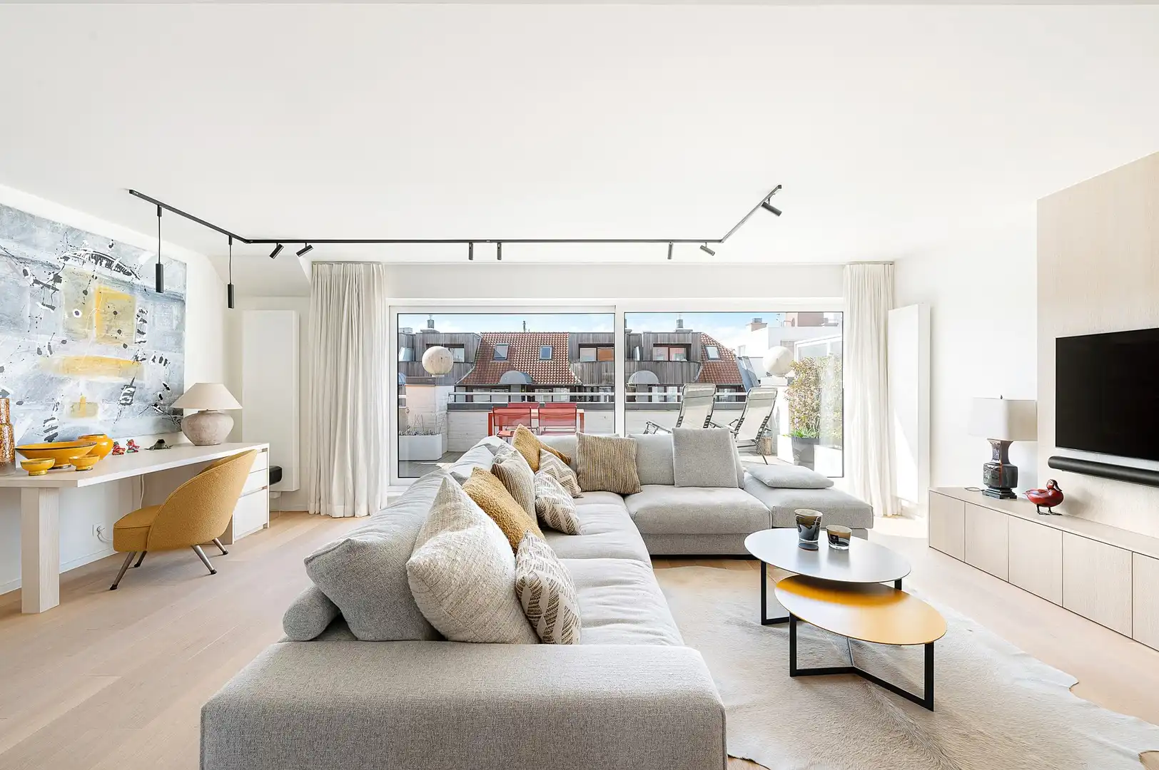 Instapklare duplex appartement met drie slaapkamers en een ruim zonneterras. foto 15