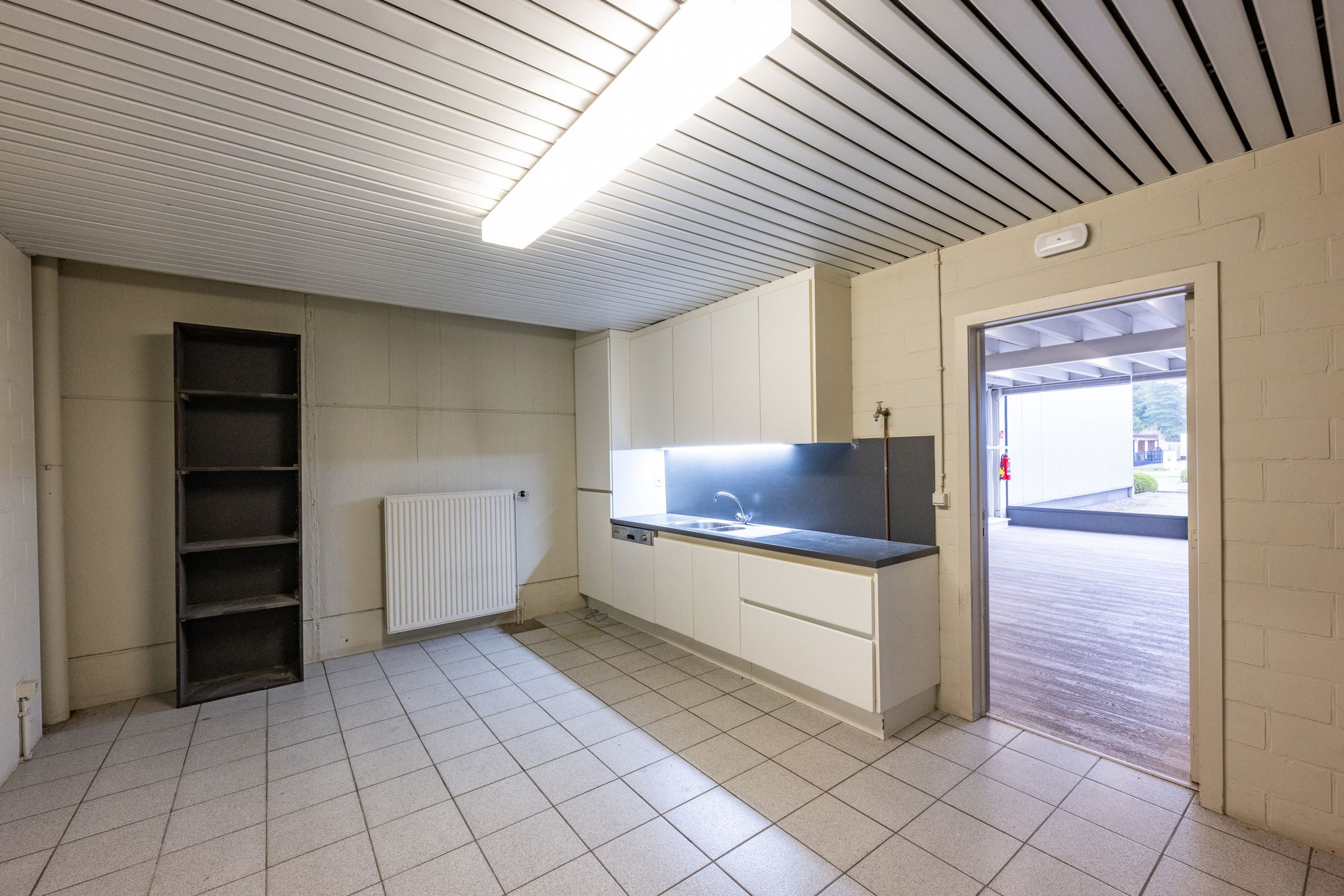 Commerciële ruimte te huur foto 17