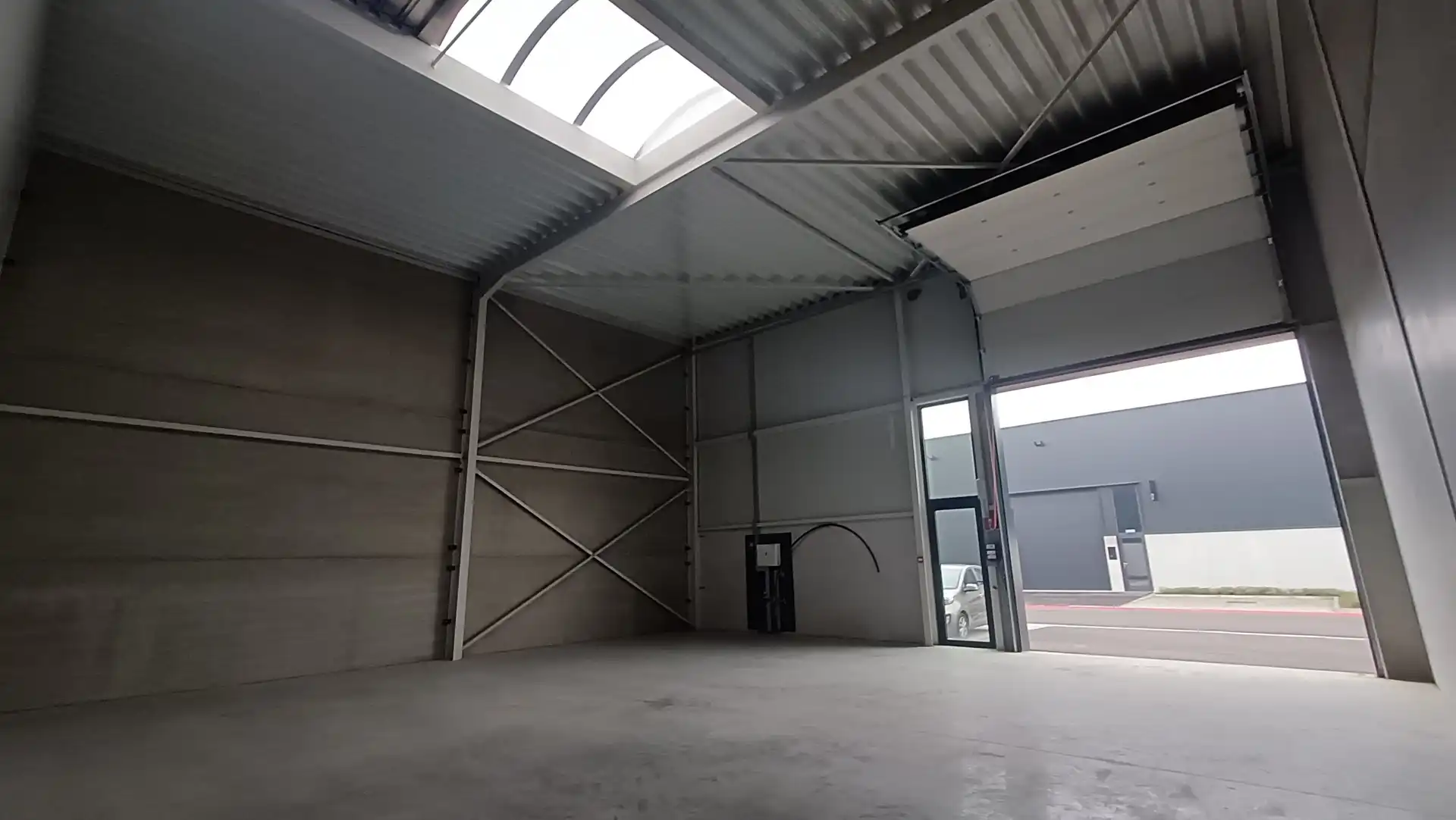 Nieuwbouw KMO-unit van 144 m² gelegen te Kortenberg. foto 3