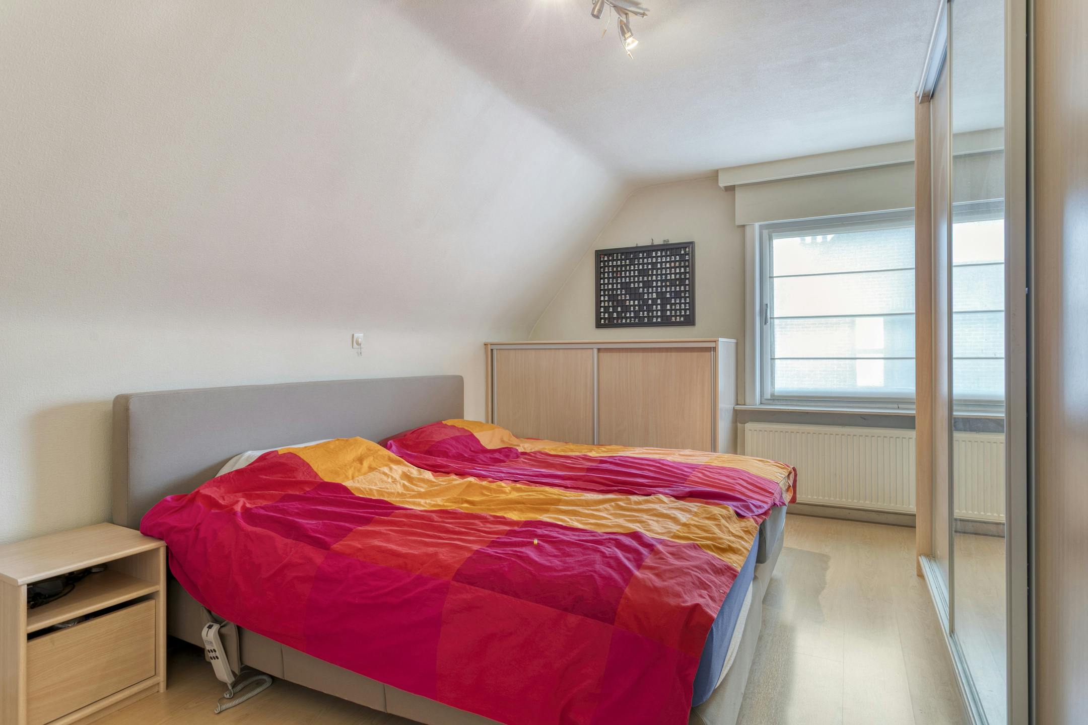 Praktijkruimte met woonst te koop in Beveren-Leie foto 16