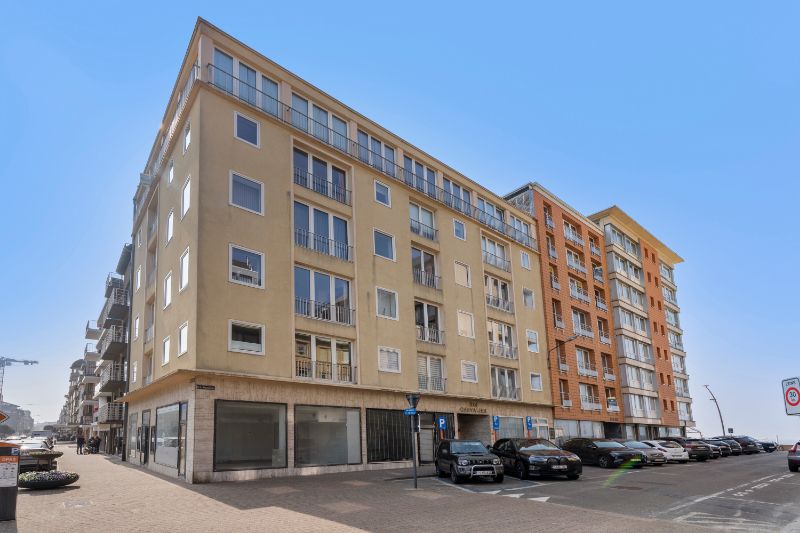 1 SLAAPKAMER APPARTEMENT met zijdelings zeezicht foto 6