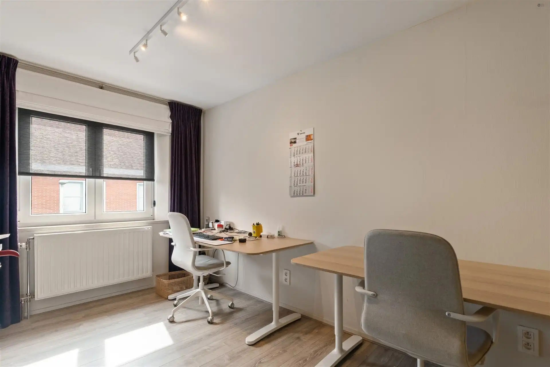 degelijk onderhouden atelier + woonst foto 13