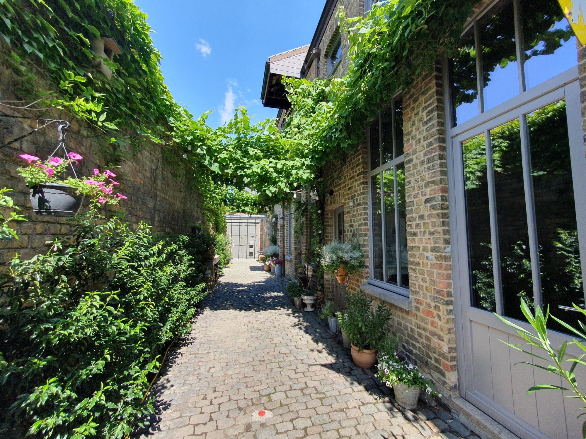 Unieke vastgoedopportuniteit met historisch karakter te Brugge – 750 m² bewoonbare oppervlakte foto 39