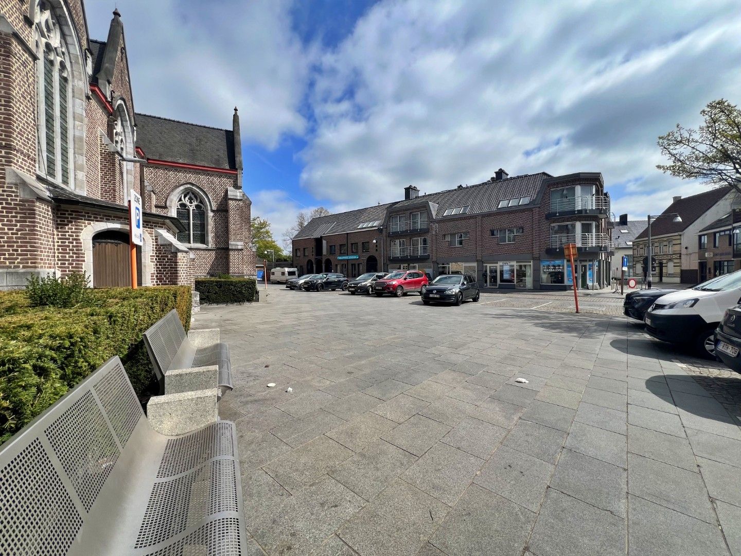 Instapklaar nieuwbouwappartement te huur in hartje Lievegem – E-peil 25 foto 23