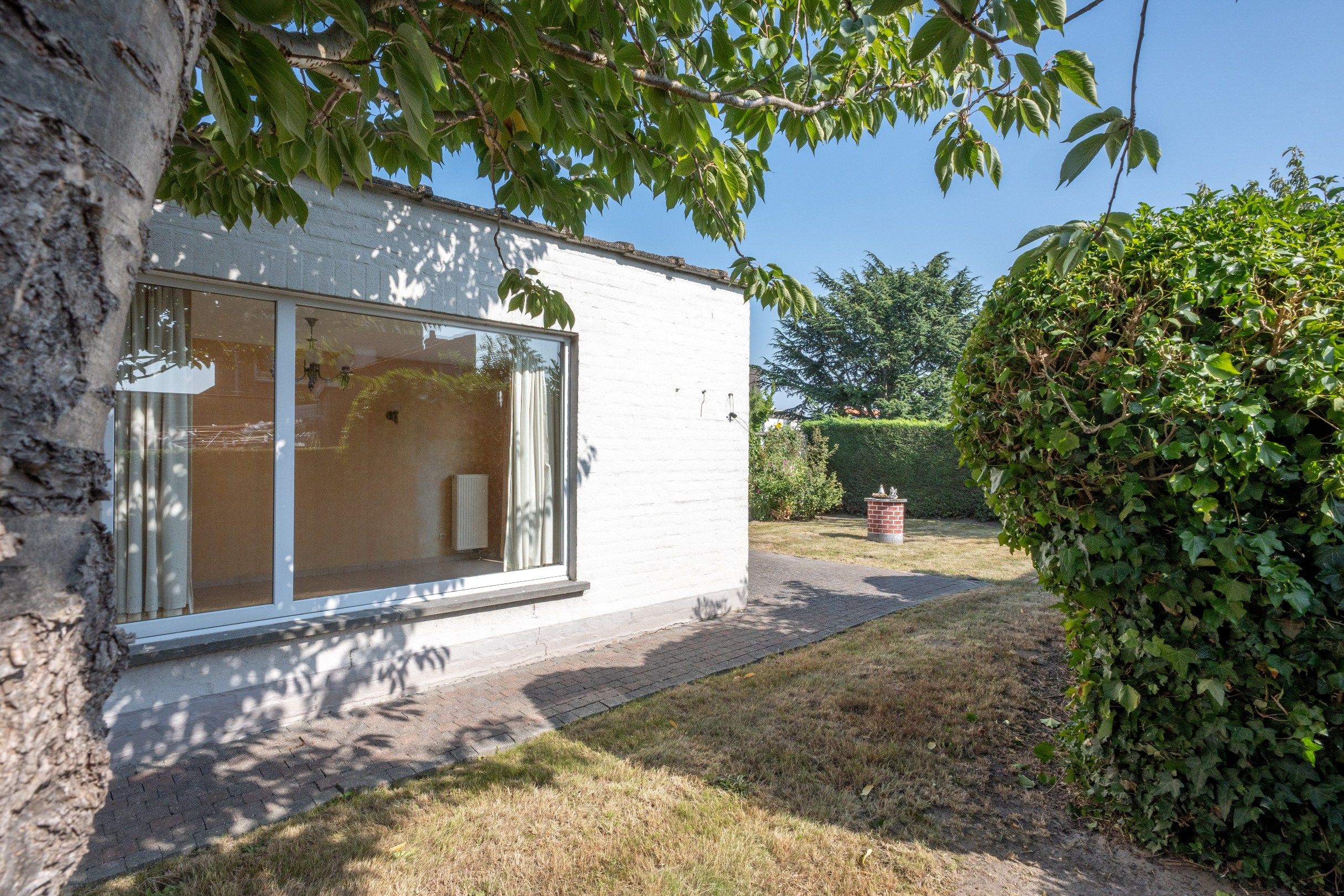 Mooi gelegen woning op 375 m² grond te Knokke-Heist foto 3
