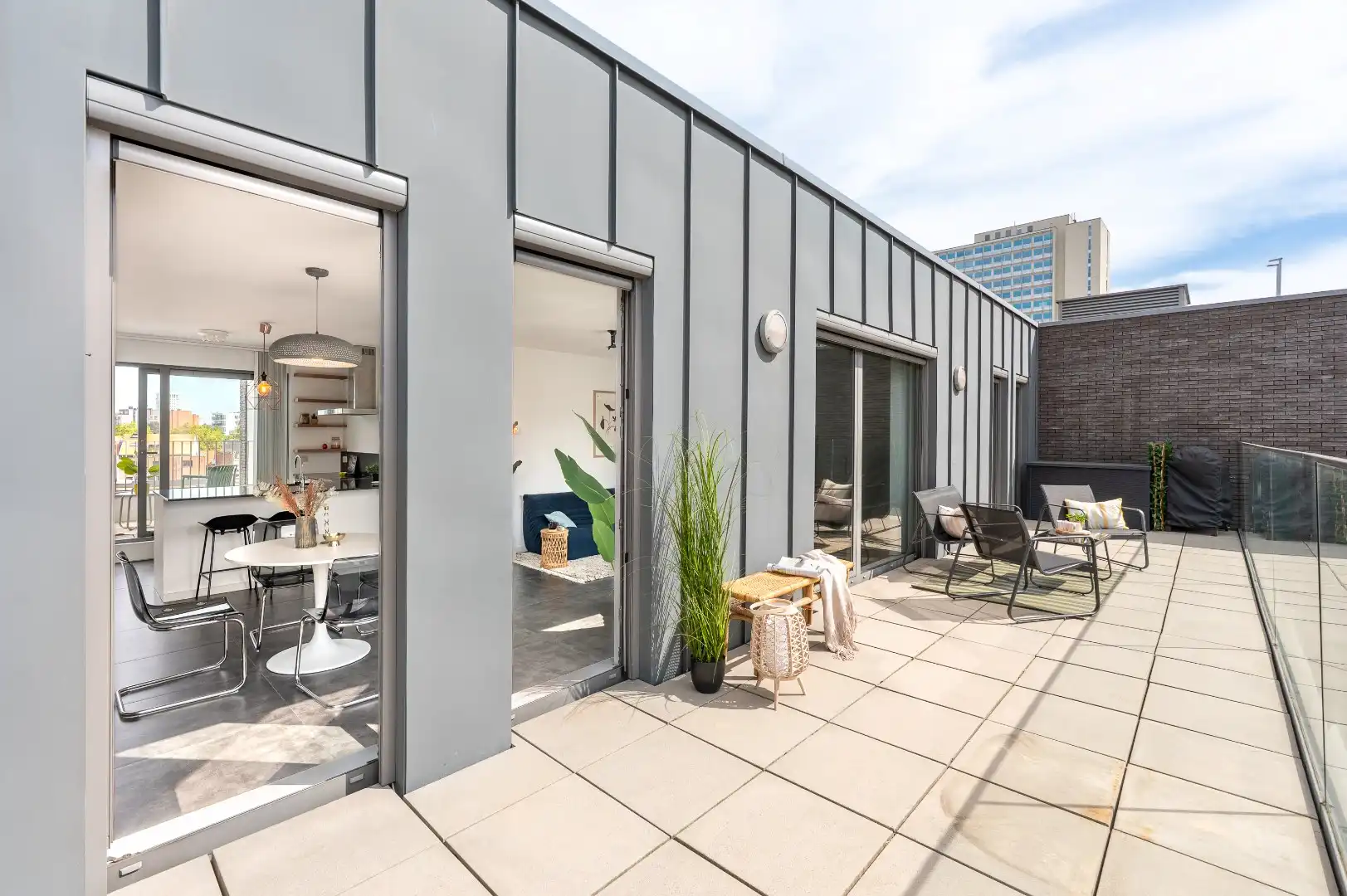 Penthouse met ruime terrassen en prachtige zichten!  foto 8