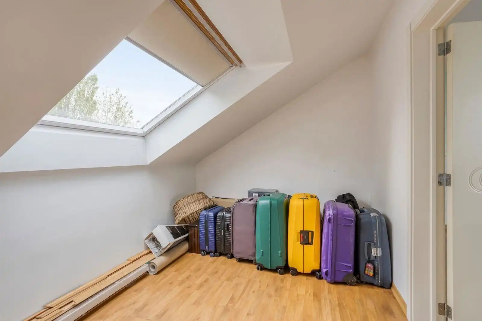 Alleenstaande villa  met 4 slaapkamers en tuin  foto 20