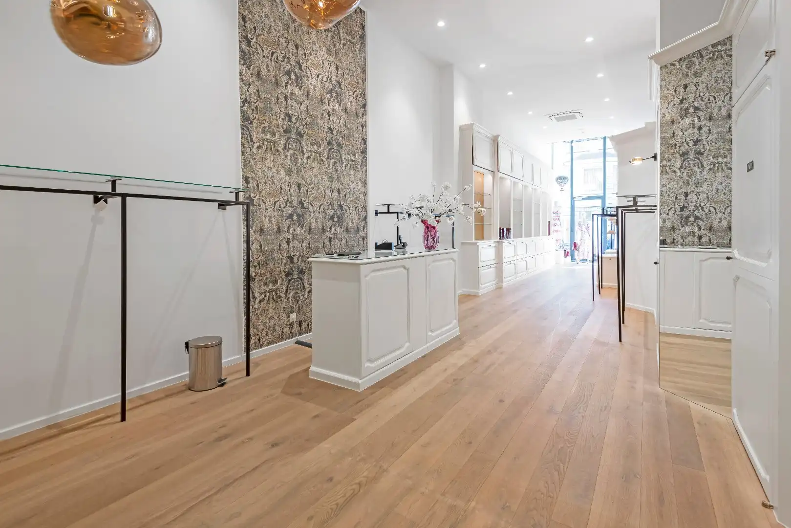 Recent handelspand in een moderne residentie gelegen op de Kustlaan vlakbij het Driehoeksplein foto 2