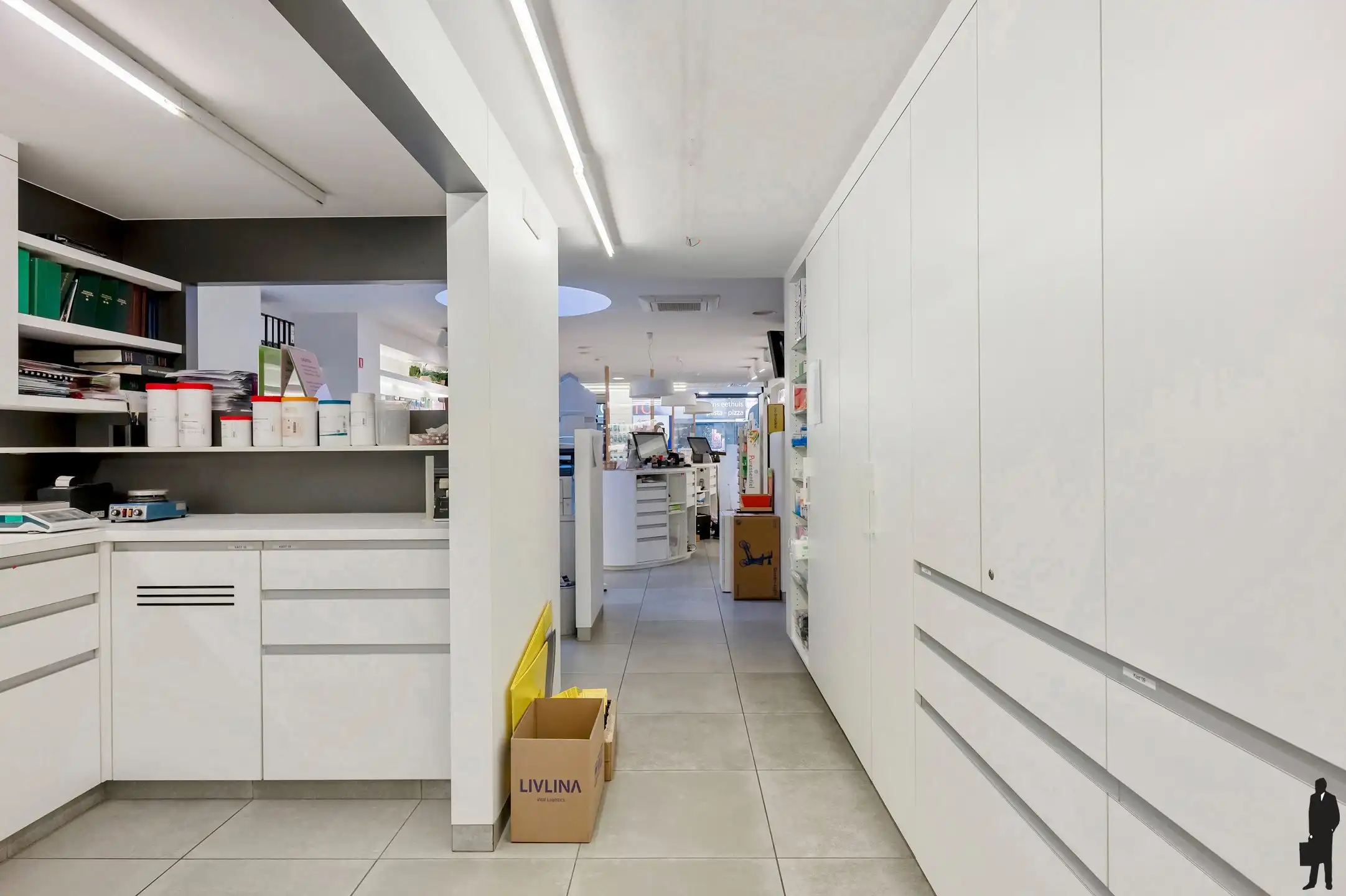 Ruim handelspand van 336 m² in centrum Turnhout foto 4