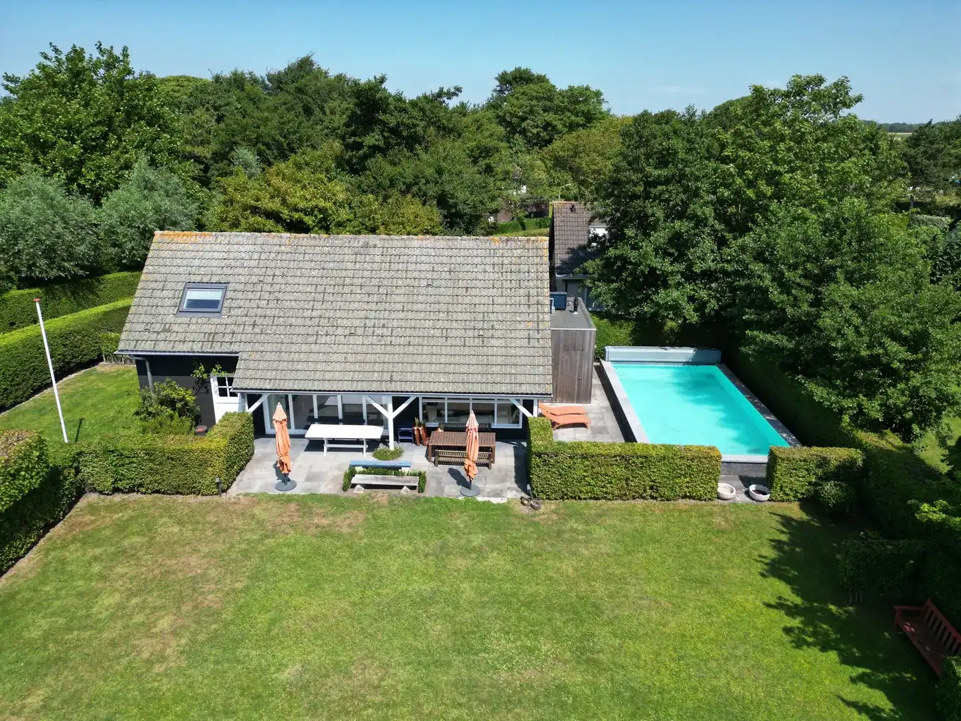 Unieke vrijstaande recreatiewoning op een toplocatie te Cadzand-Bad foto 3