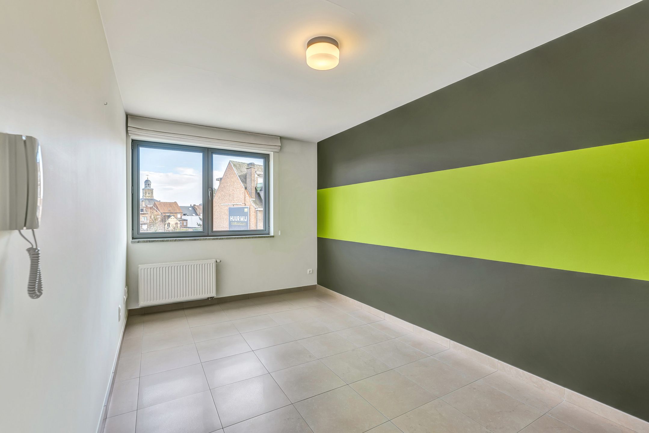 Instapklaar appartement met terras en garage op centrale ligging foto 14