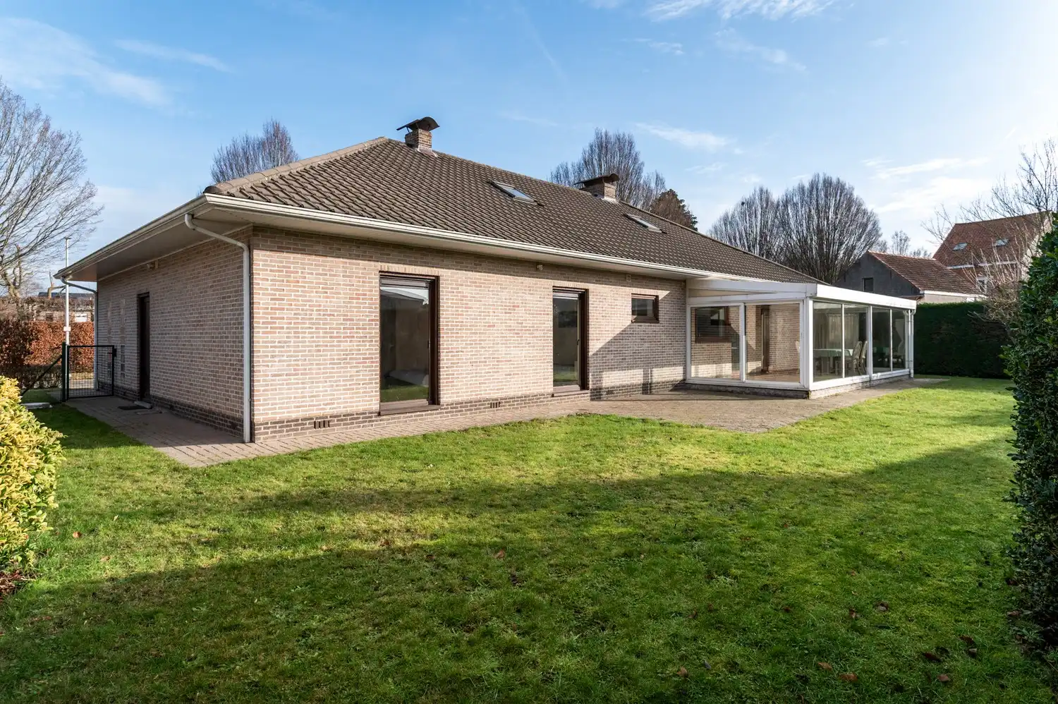 Gezellige laagbouw met 3 slaapkamers, dubbele garage en tuin in Ranst foto 11