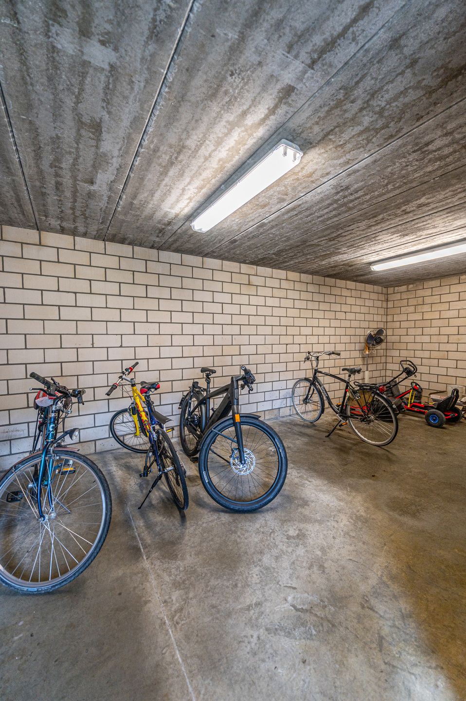Appartementje met 1 slaapkamer en terras foto 11