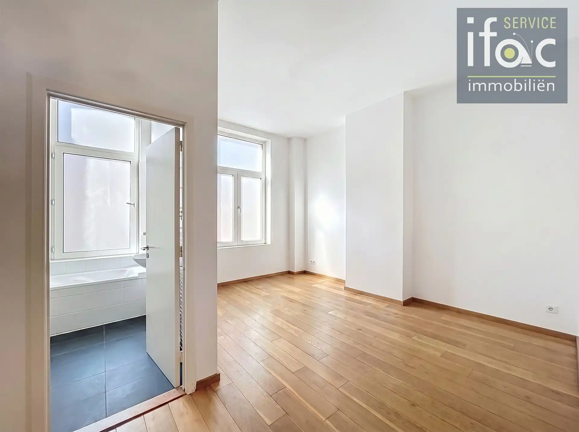 Uitstekend gelegen appartement nabij NATO + EU foto 10