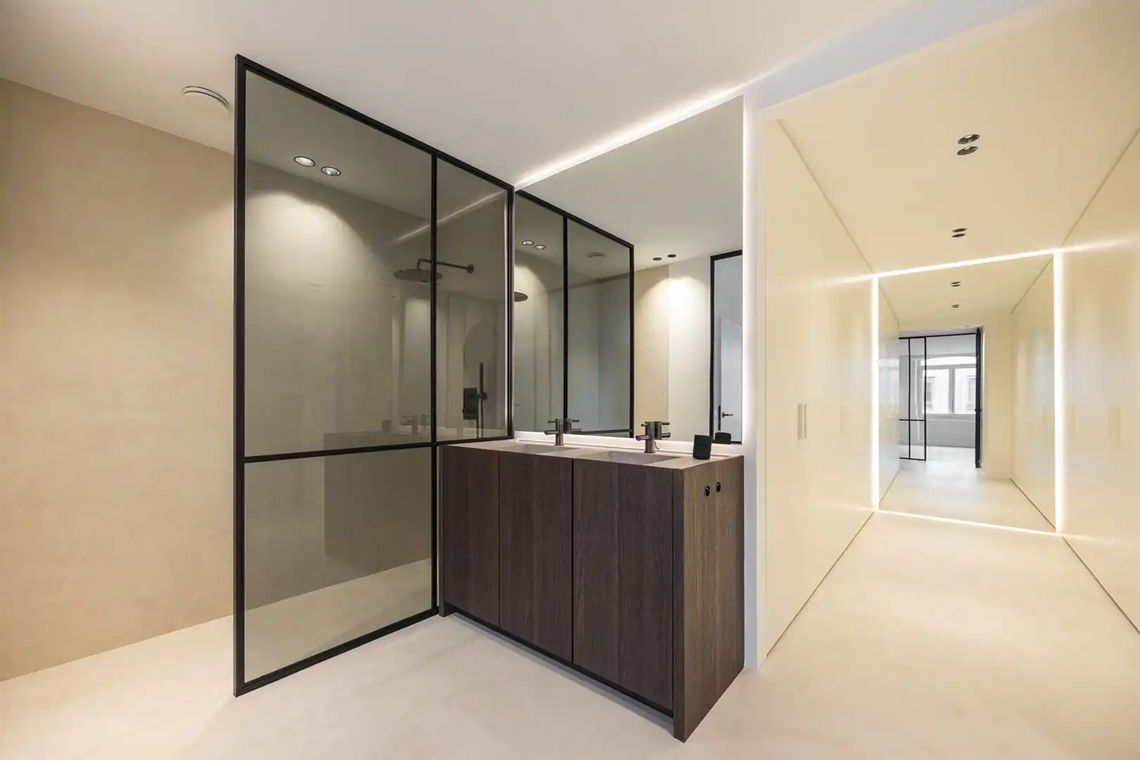 Iconische loft aan het begeerde Eilandje foto 15