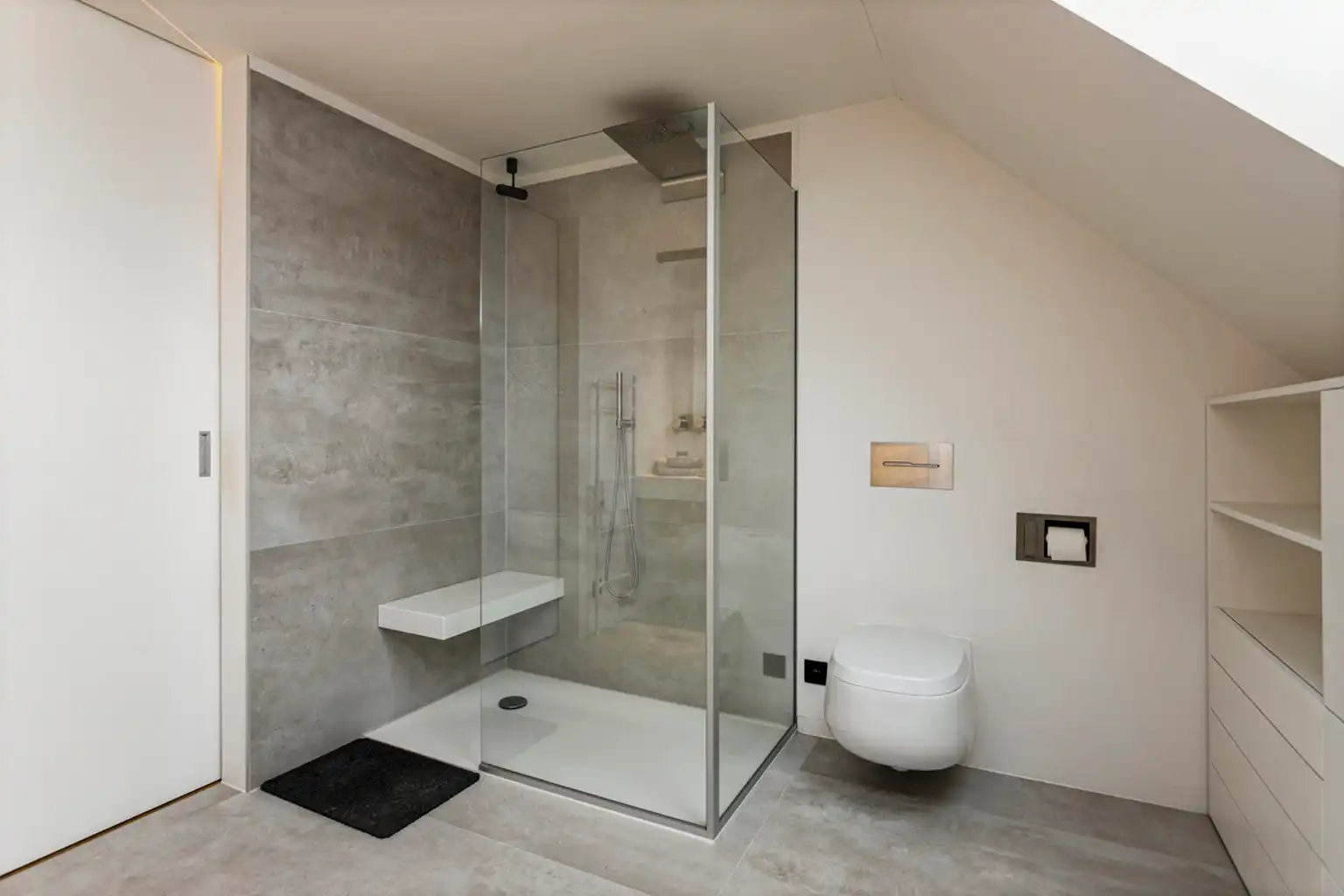 LUXUEUS EN EXCLUSIEF LANDHUIS  MET PARKTUIN.  foto 26