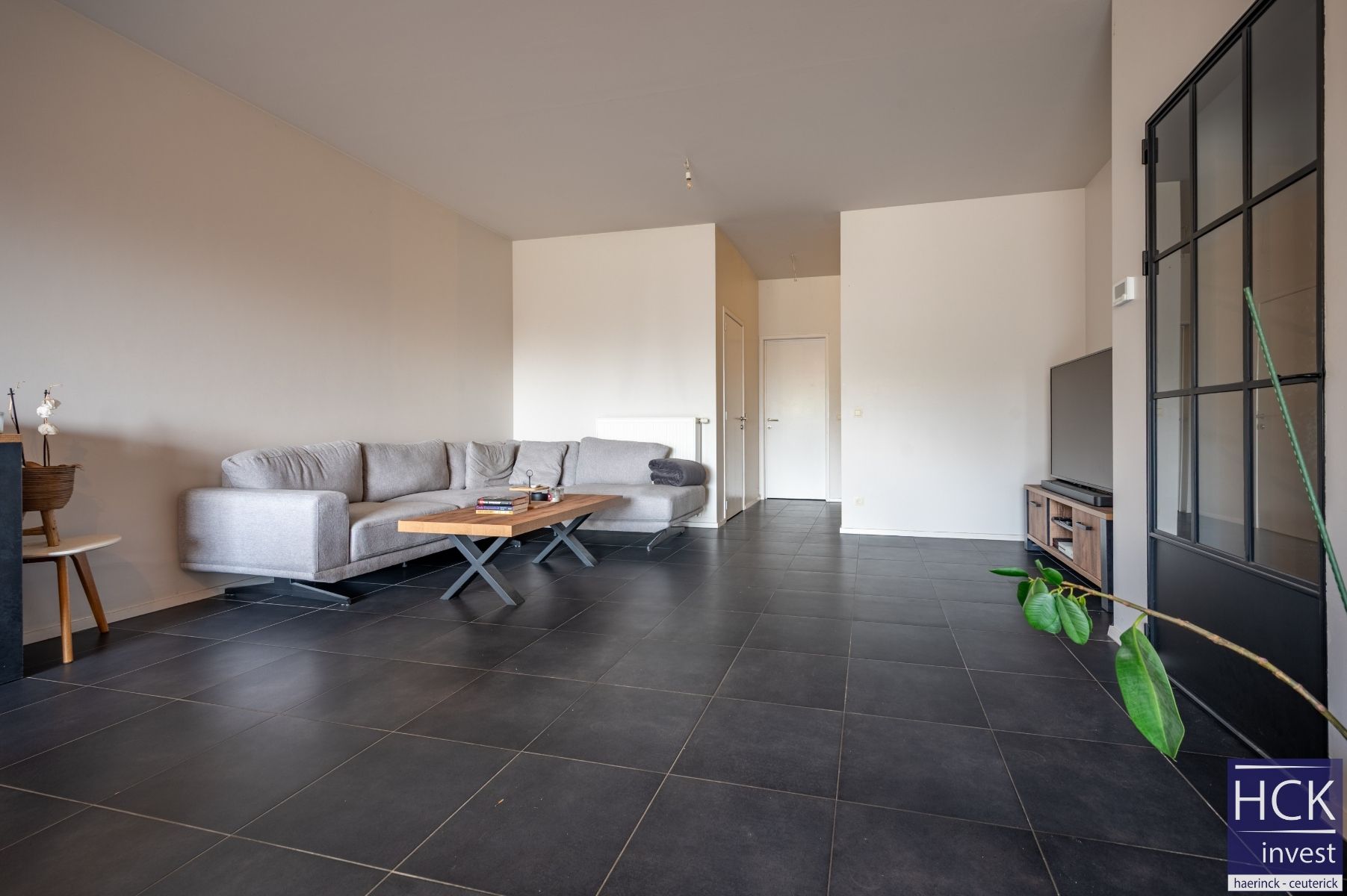 OOIGEM - RUIM gelijkvloers appartement met aangenaam terras ! foto 4