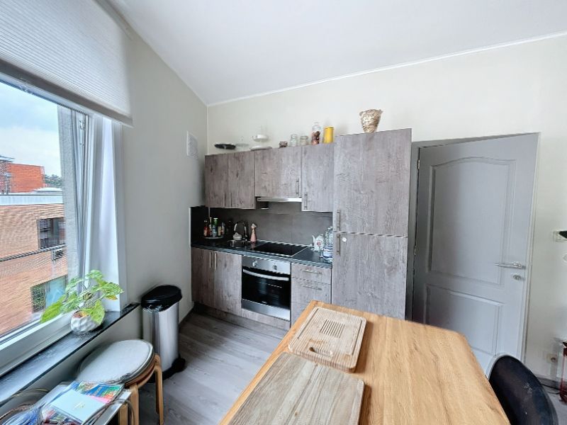 Gezellig APPARTEMENT met 1 slaapkamer in volle centrum foto 5