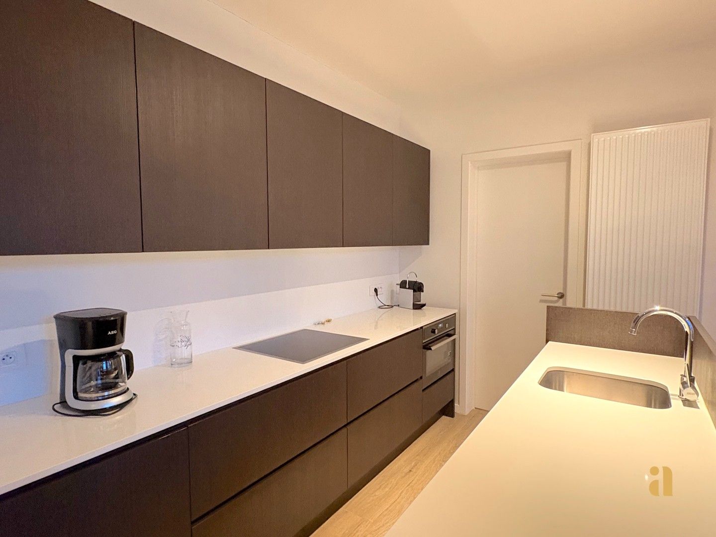 Luxueus gemeubeld appartement te huur foto 8