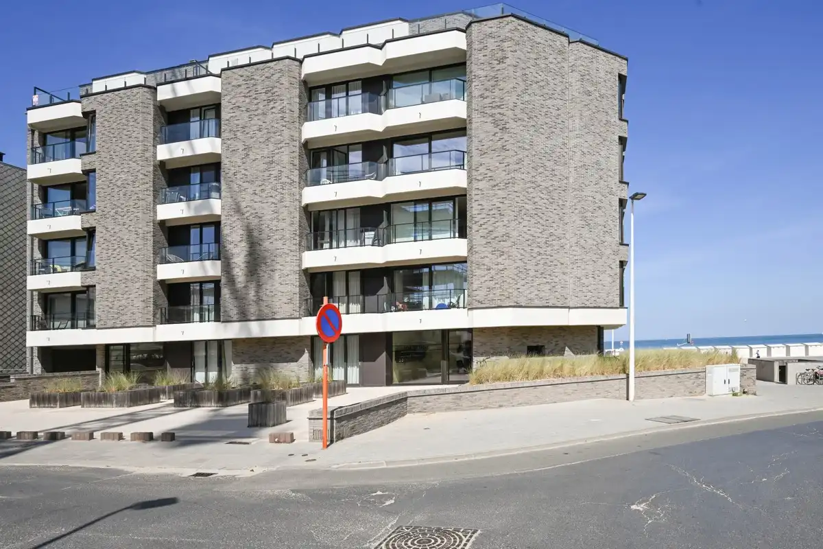 Ruim 1 slaapkamer appartement met zijdelings zeezicht en aankoopmogelijkheid tot een dubbele garage! foto 11