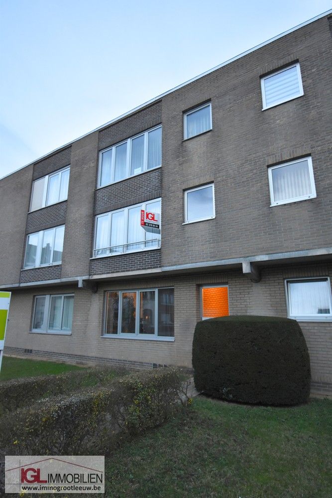 Appartement met 2 slaapkamers, kelder en ondergrondse staanplaats foto 1