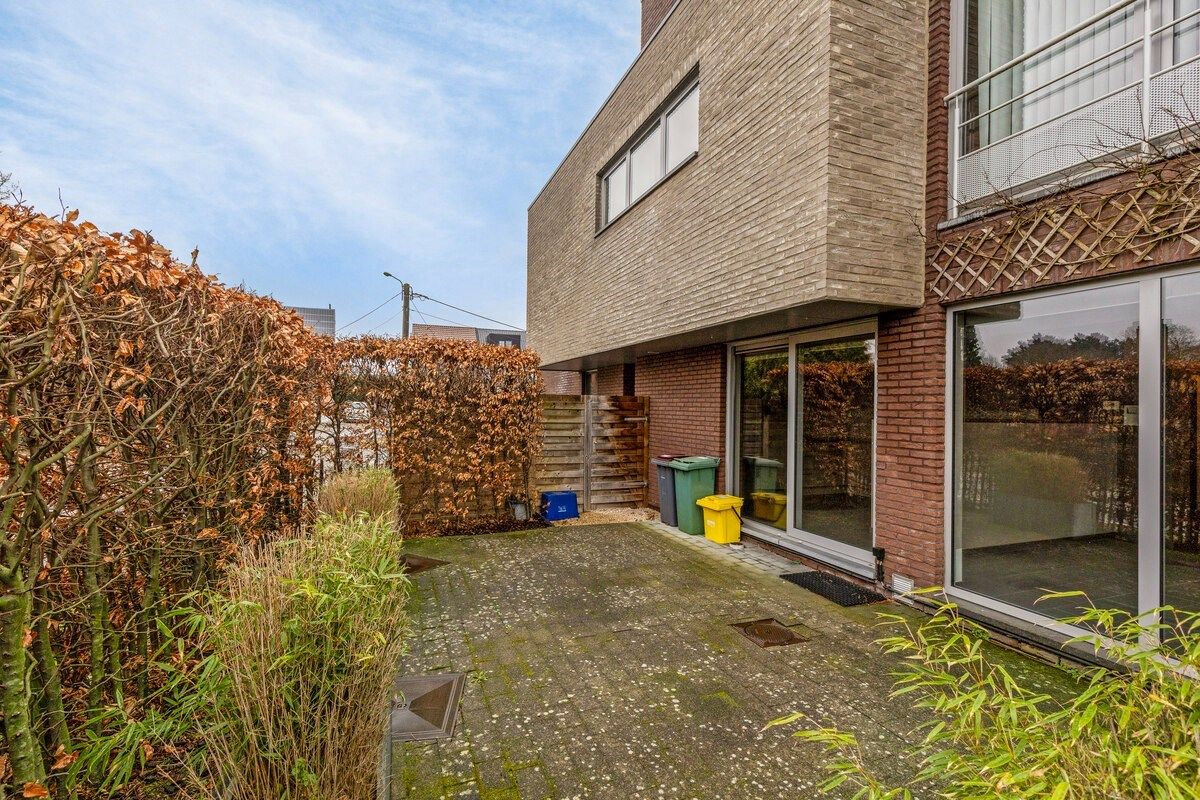 Ruim ingedeeld gelijkvloers appartement met zongeoriënteerd tuintje. foto 16