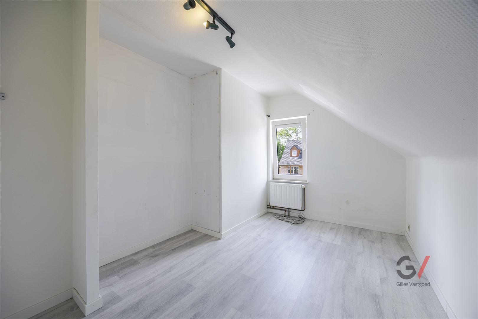 Gezinswoning met 5 slaapkamers te koop foto 14