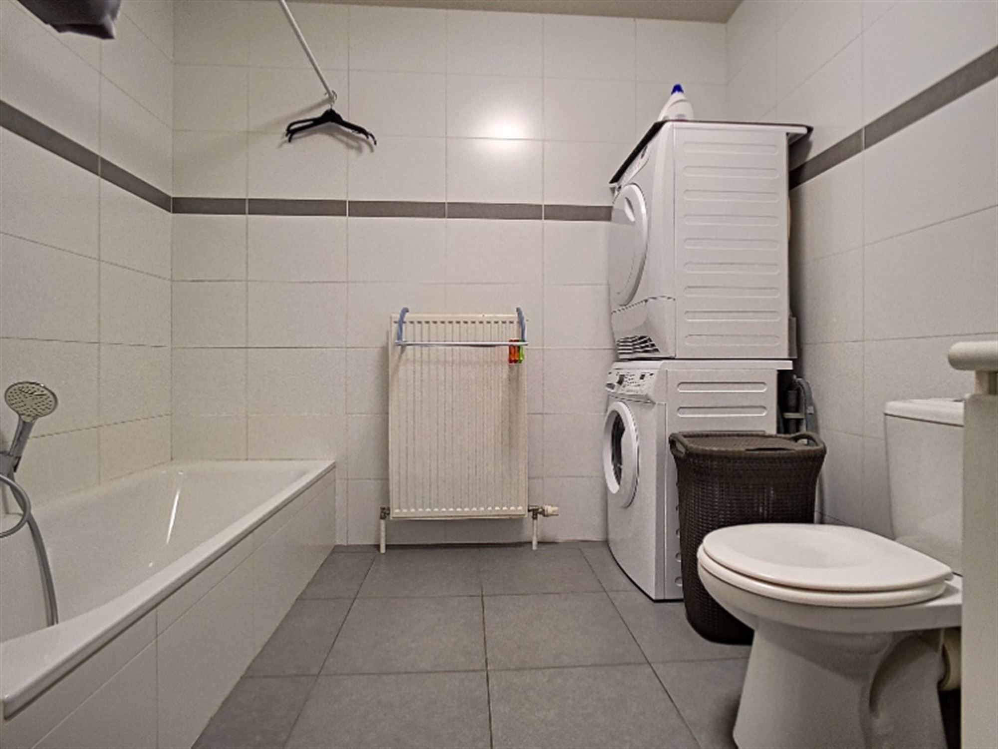 Recent gelijkvloers appartement met 2 slaapkamers. foto 9