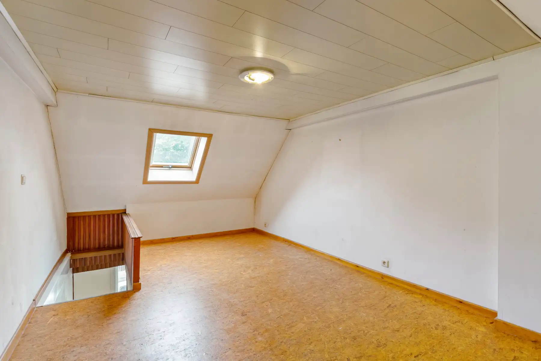 Op te frissen woning zonder renovatieverplichting foto 18