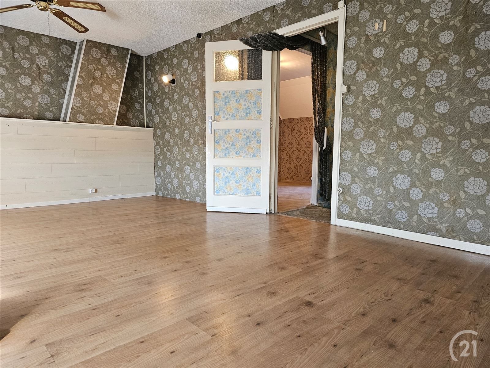 Centraal gelegen woning met 4 slaapkamers en tuin foto 16
