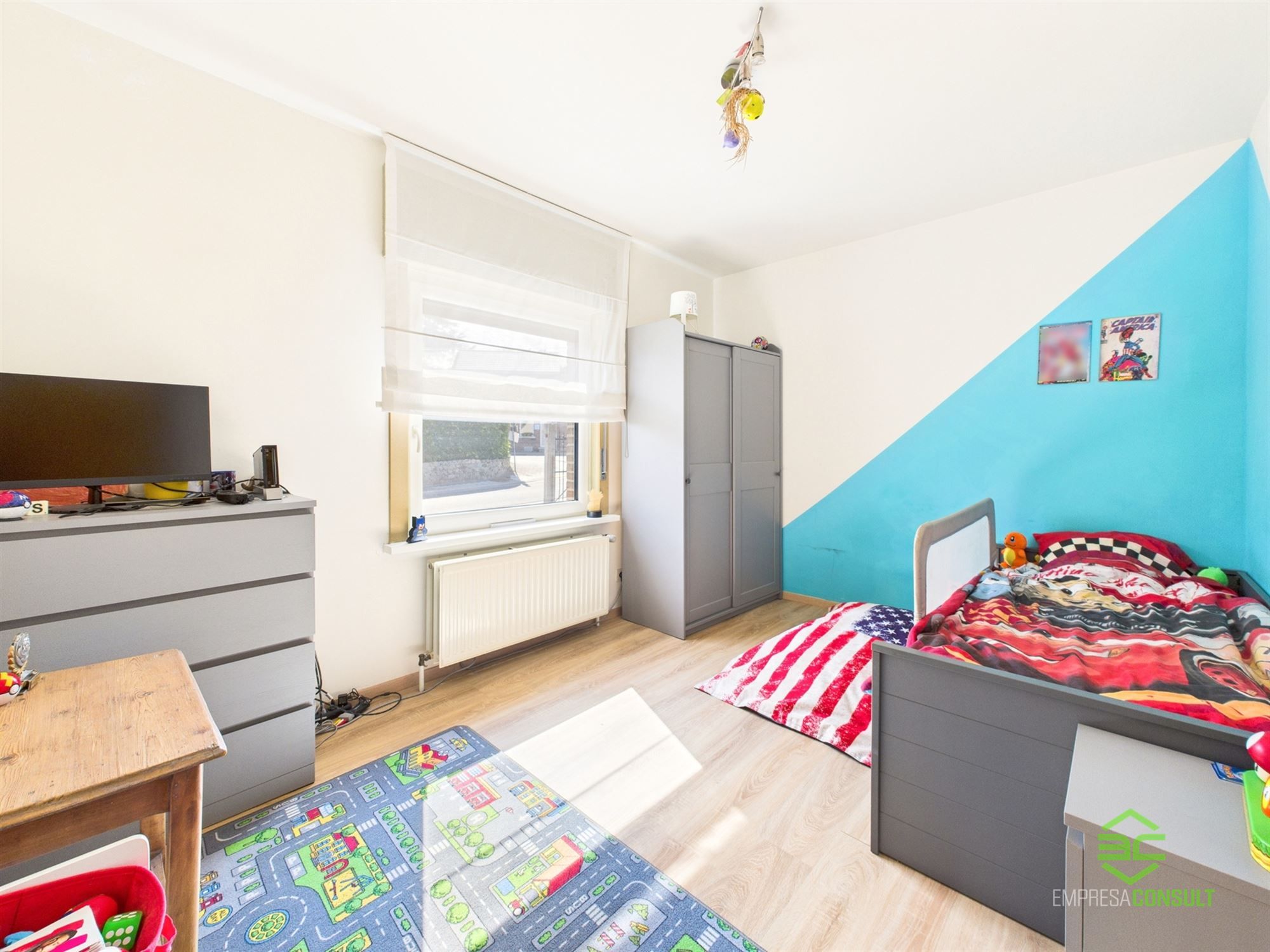 Instapklare gelijkvloerse woning met 3 slpk op 10a 21ca! foto 7