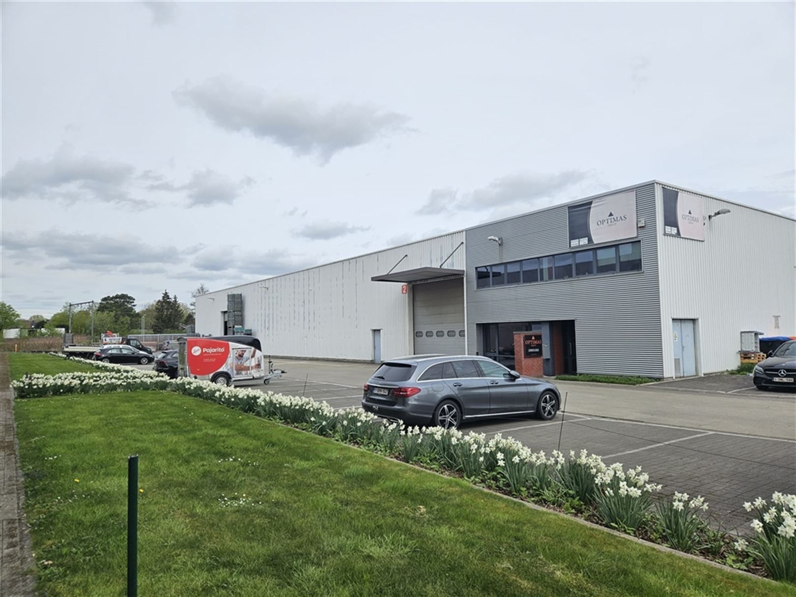 Goed bereikbare kantoren + magazijn foto 3