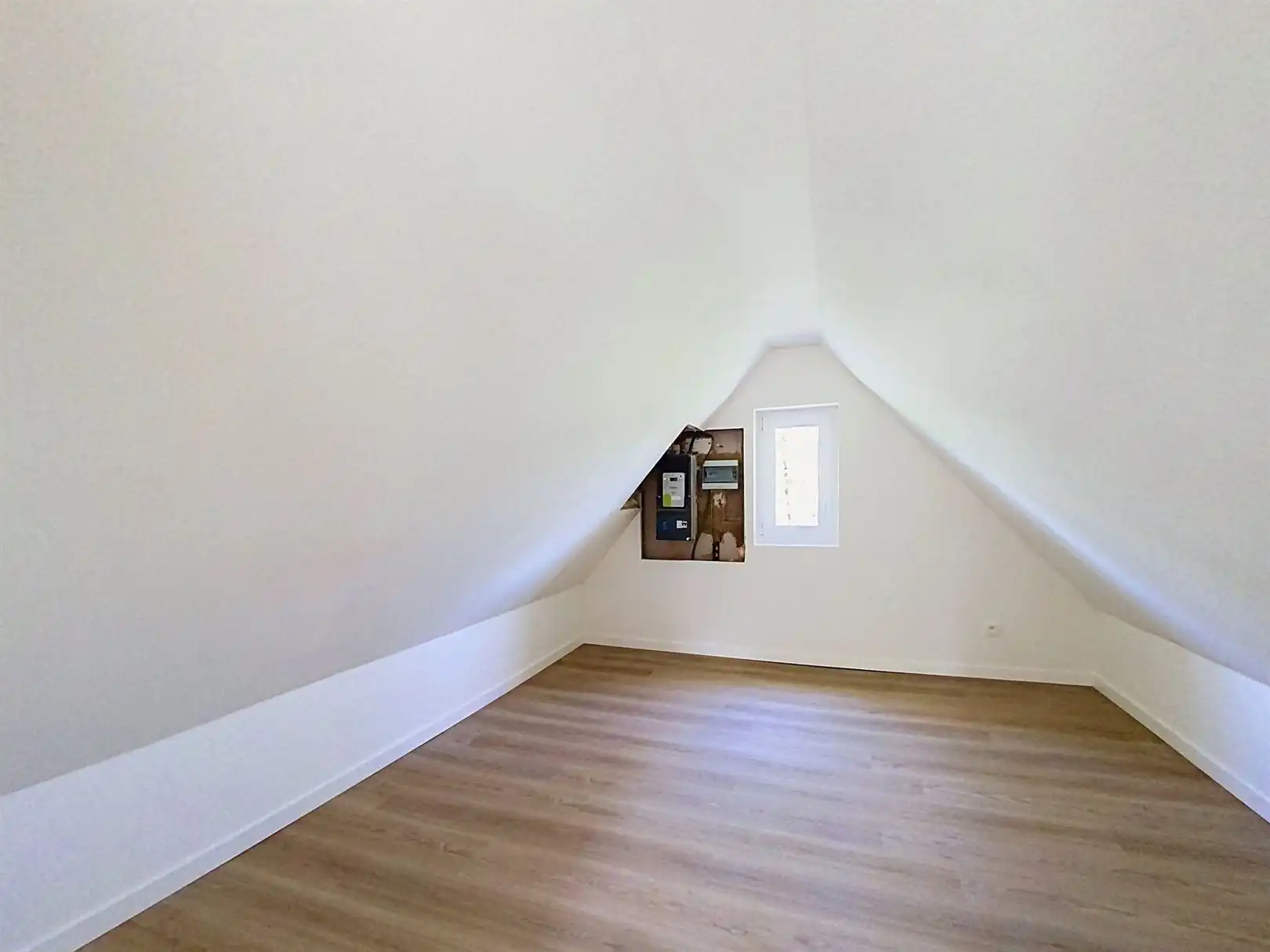 Charmant vernieuwde woning te Maria-ter-Heide foto 14
