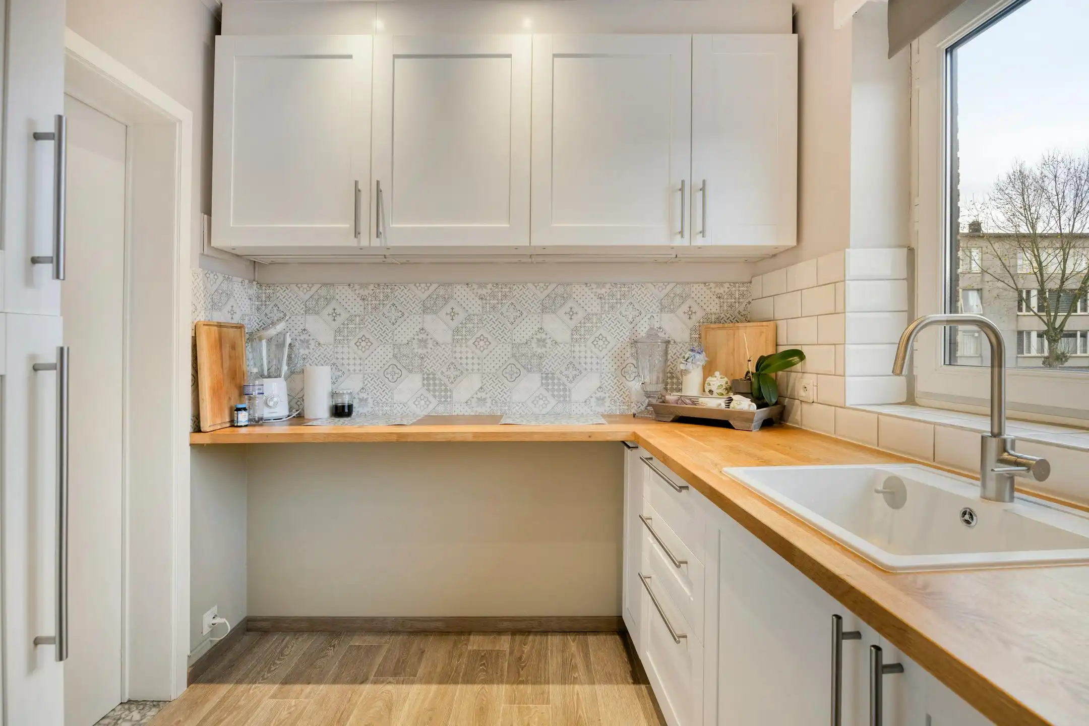 Verzorgd appartement met 2 slaapkamers te koop in Merksem foto 6